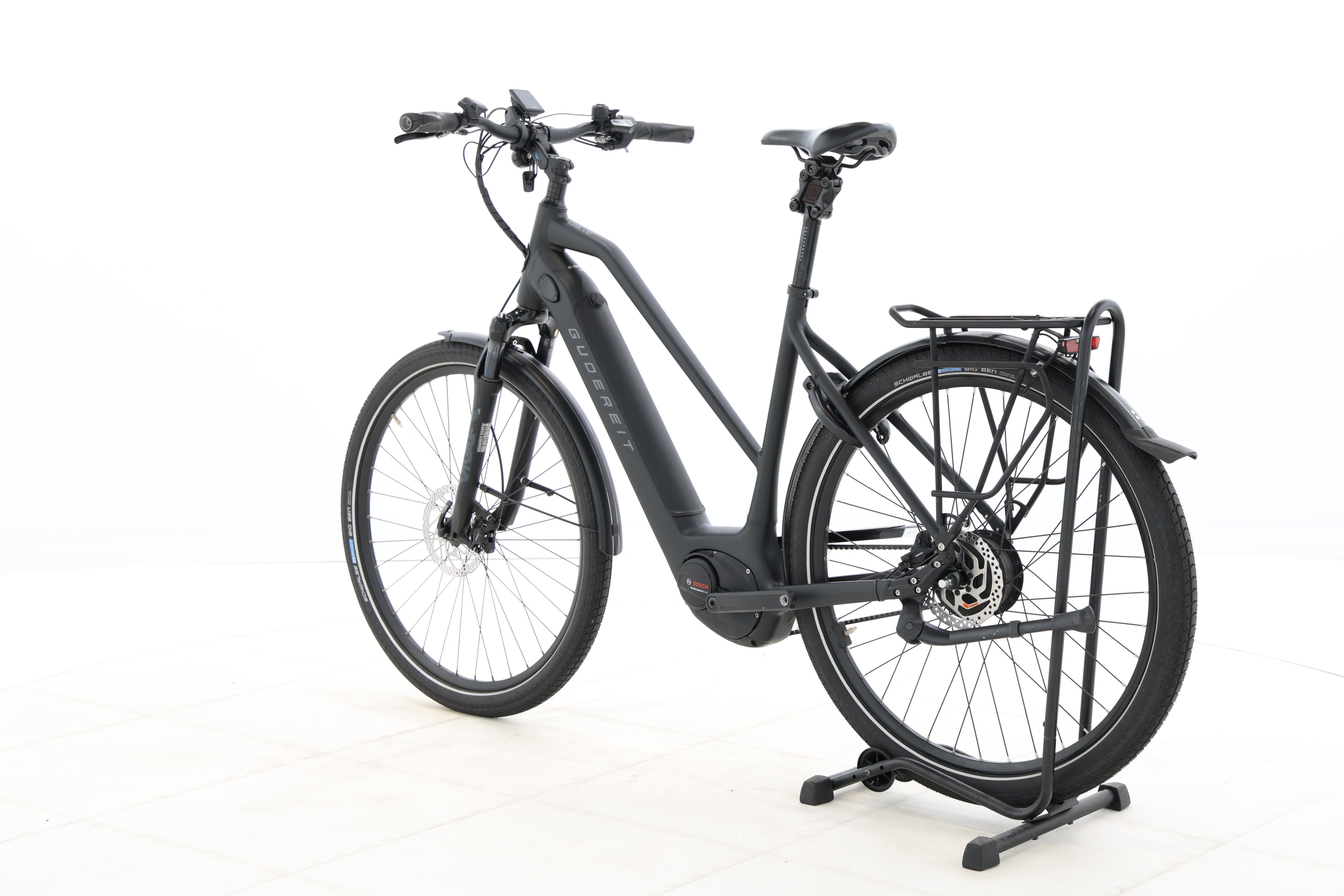 999d443b-6db2-45ca-bda5-9963cc8cc3ed