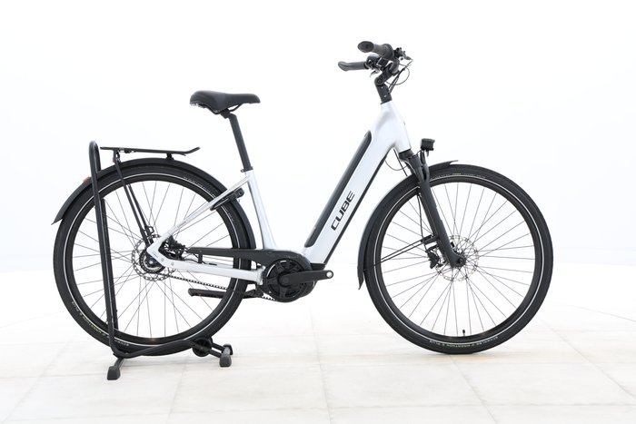 Cube SUPREME HYBRID SLX 625 2024