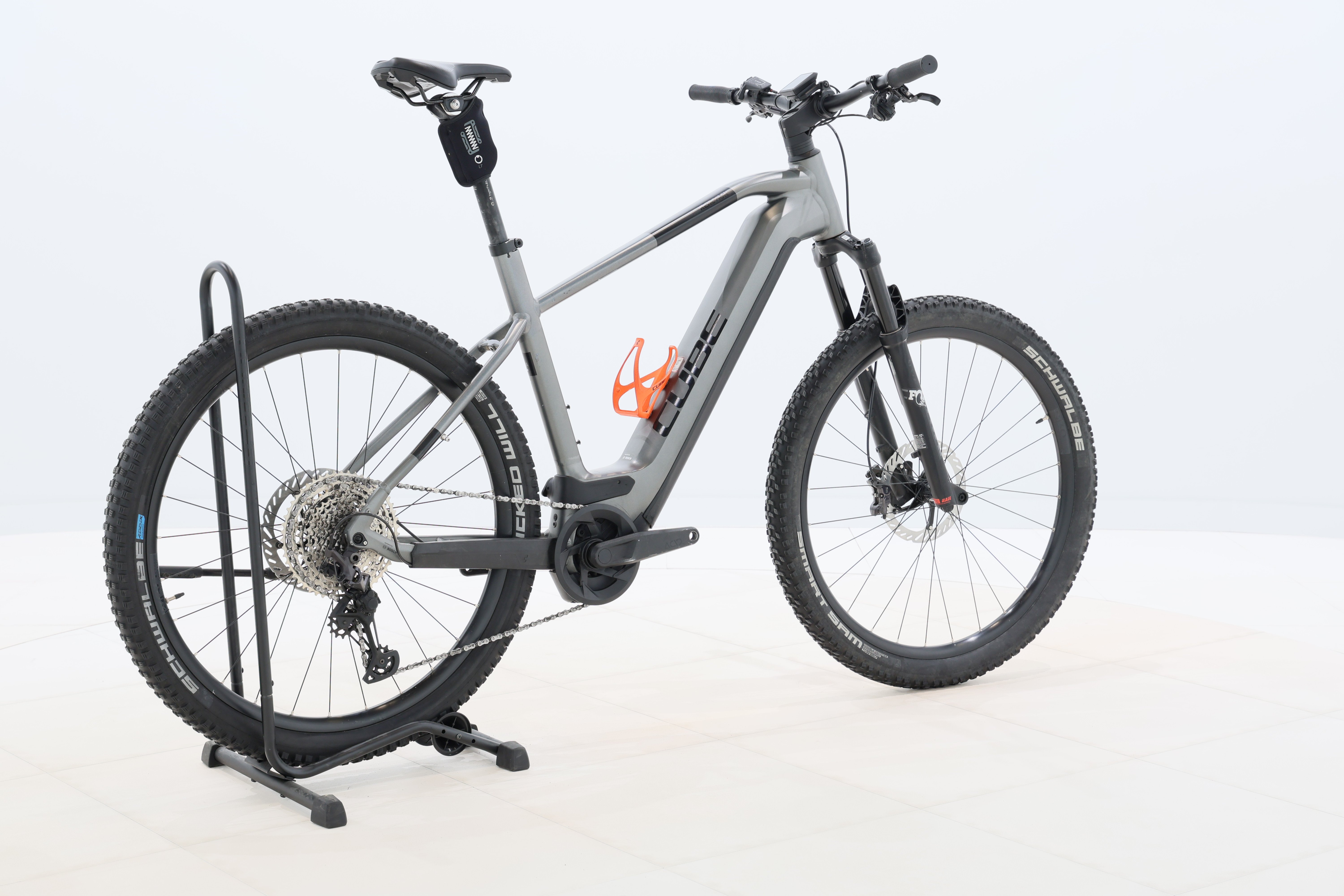 e6764df6-a9e1-4aec-b790-94704ea61558