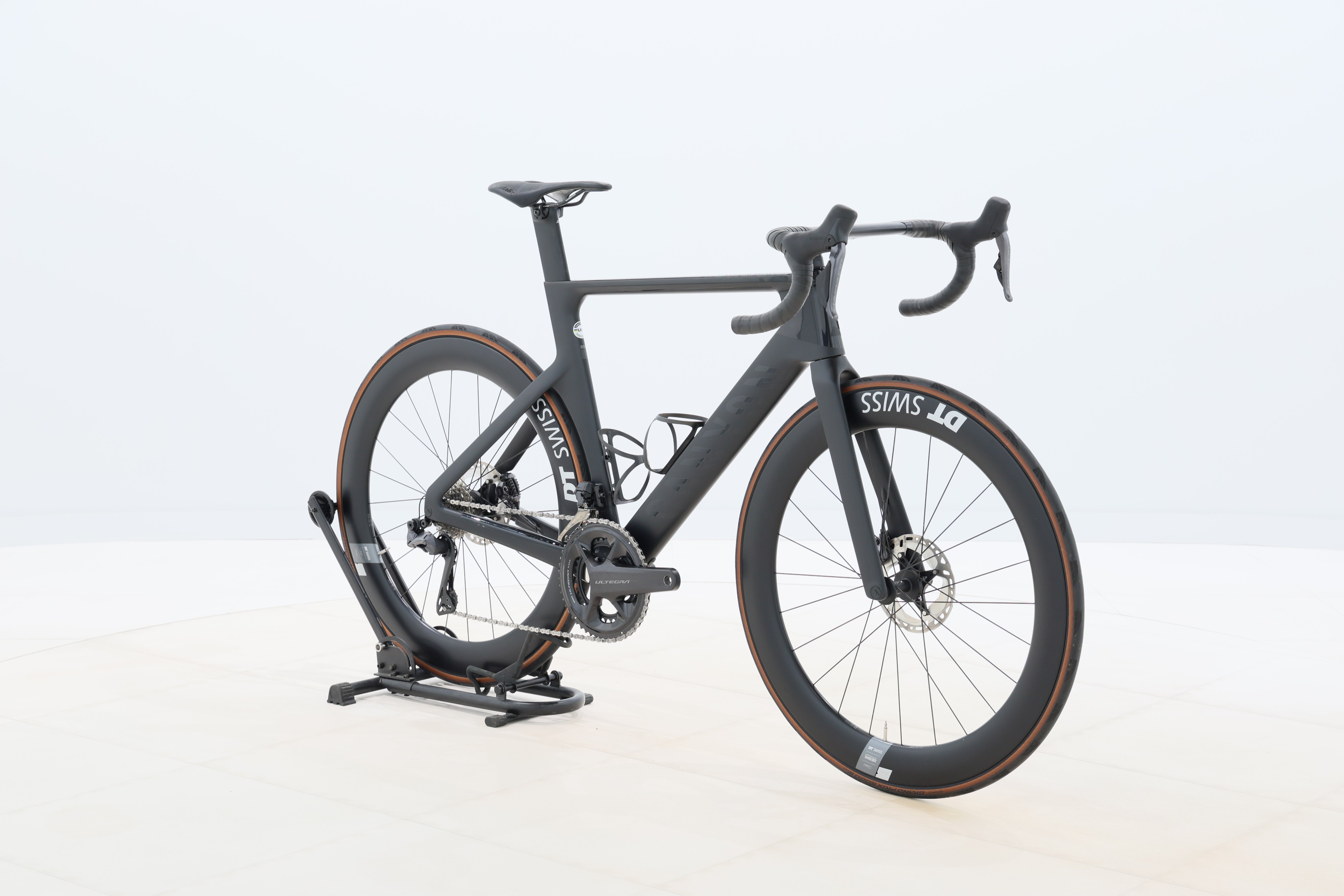 c5d03d8e-141c-4cee-a289-2f4ac3230464