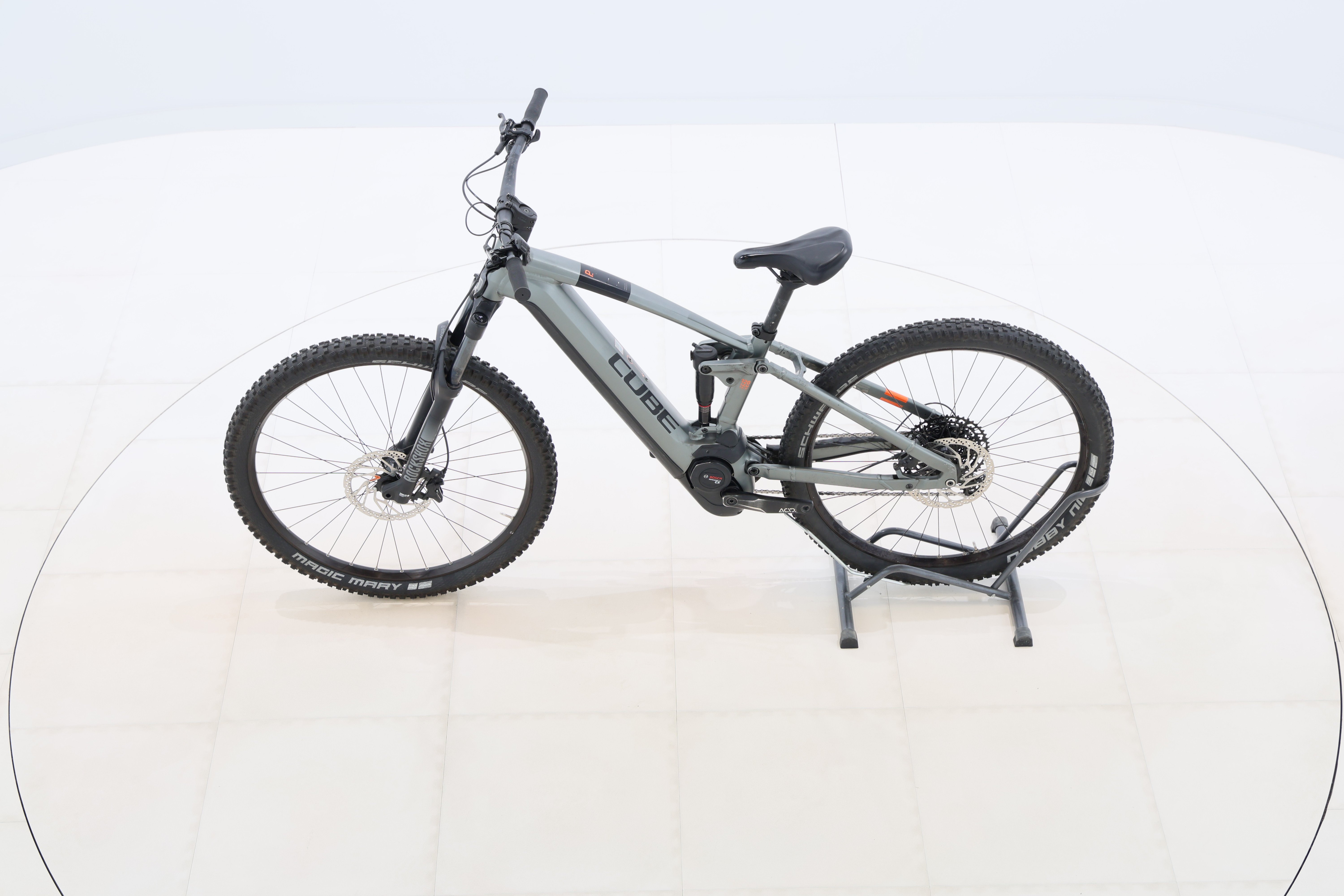 7b081379-7e8f-4ae8-b98f-17d8d456b032