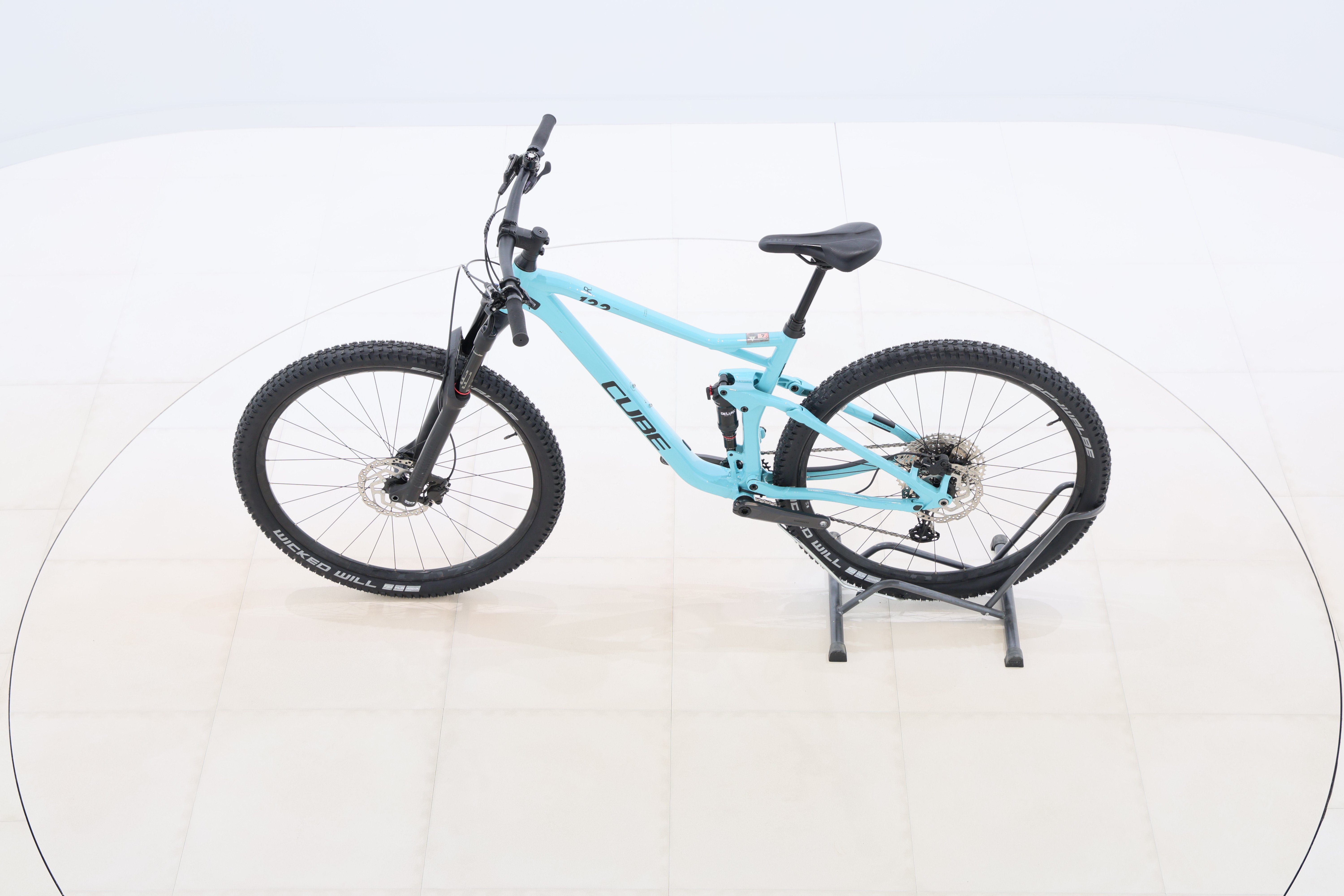 b1fd2dbd-cfcb-4f1e-aa15-6d3dac7bd38c