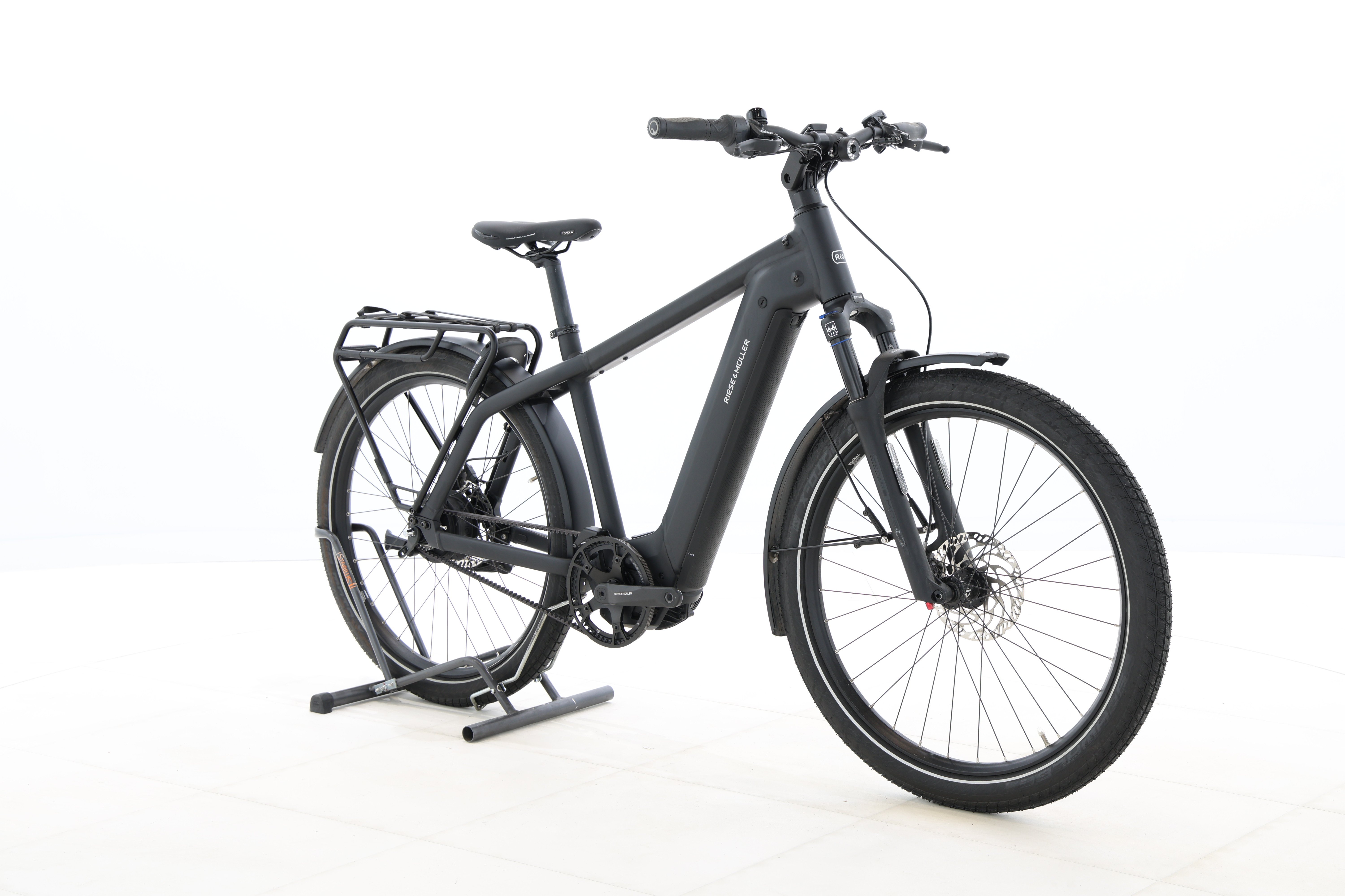 a7f5ad3e-72ee-419b-bbda-2740f0bd7b9a