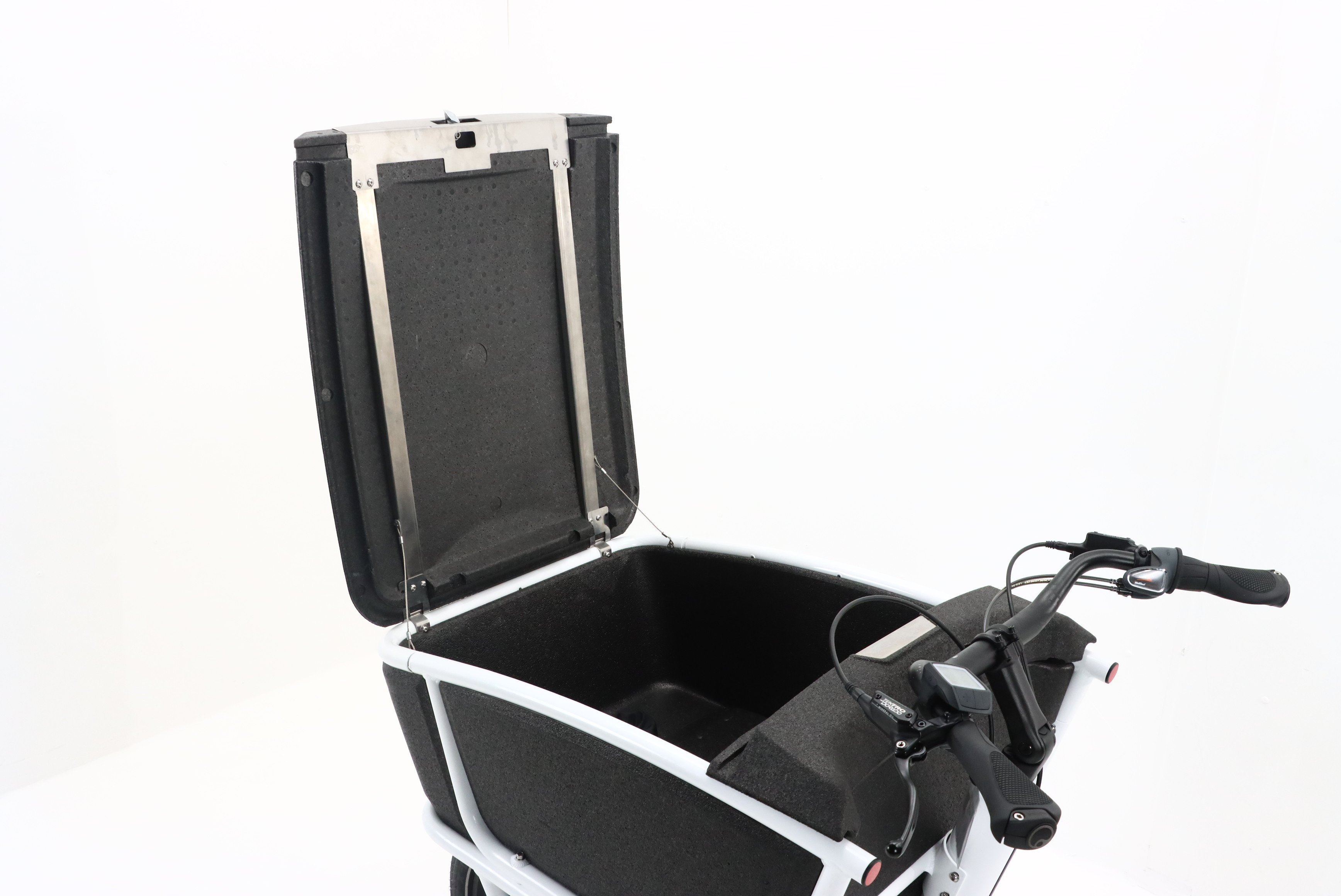 1e3b2bc5-b40a-4dae-8a44-947ac750eb86