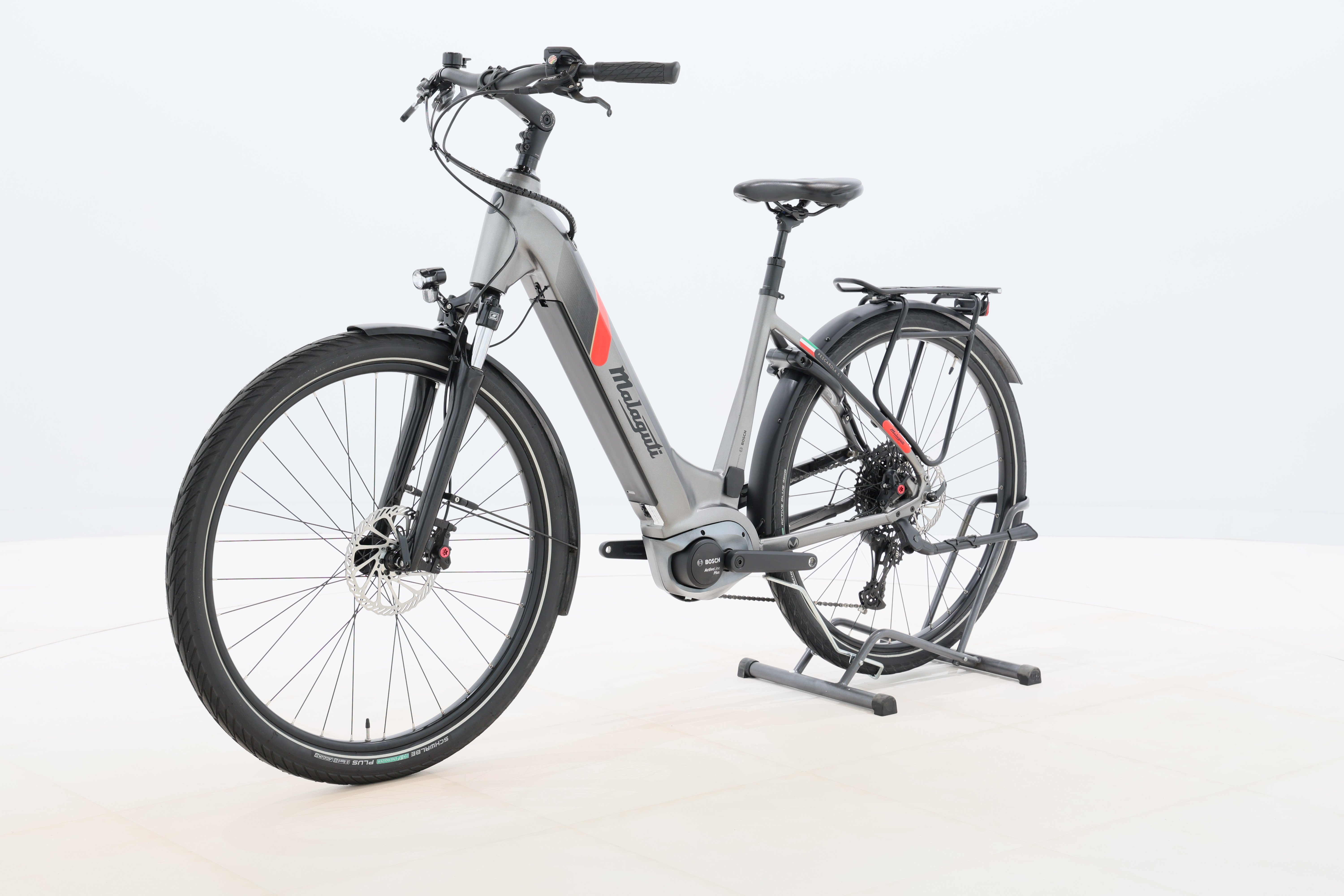 13237249-47bc-47f1-ba79-073a23dbeac6