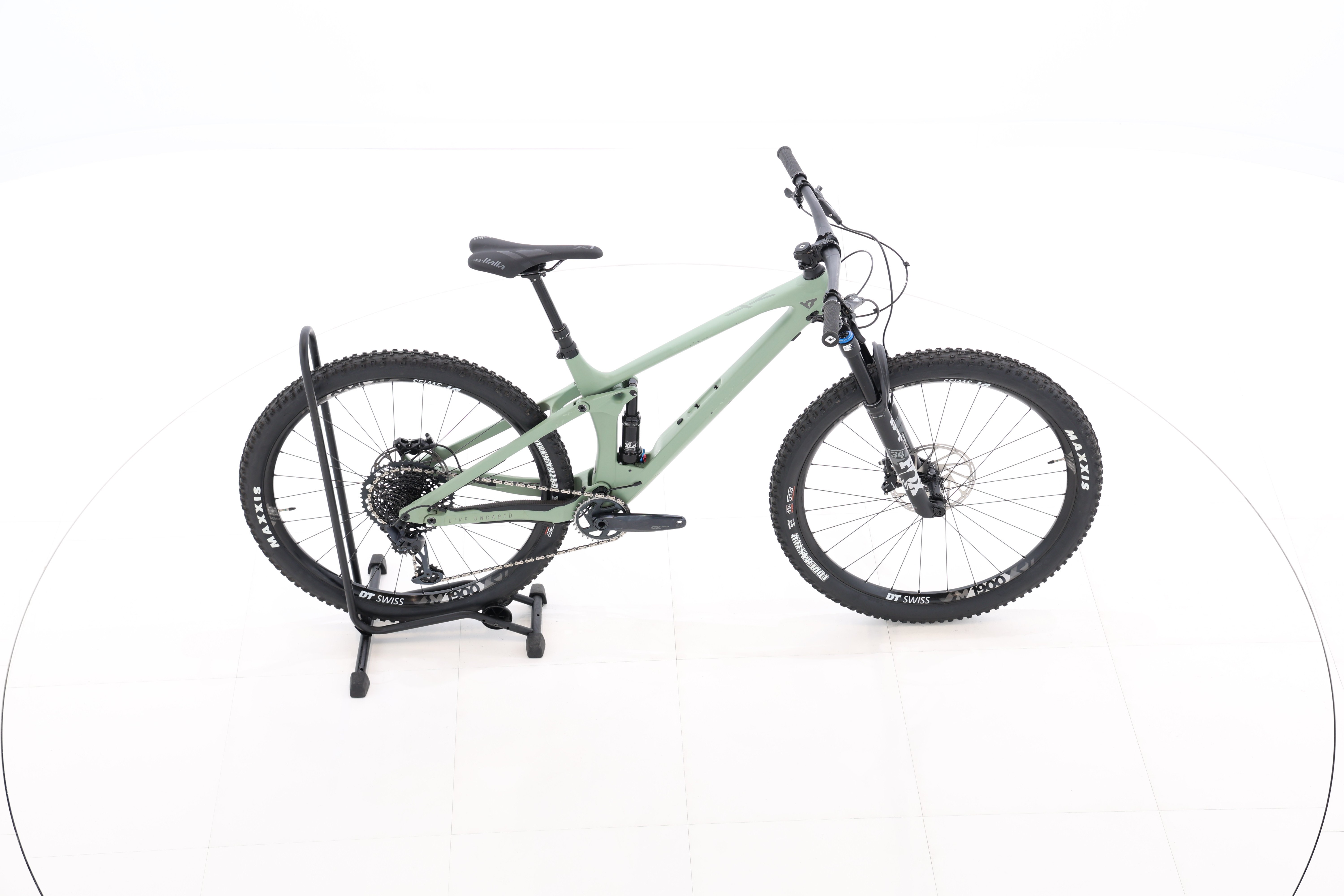 9bc1f594-db0a-46ca-a866-4f4d2f62d64b