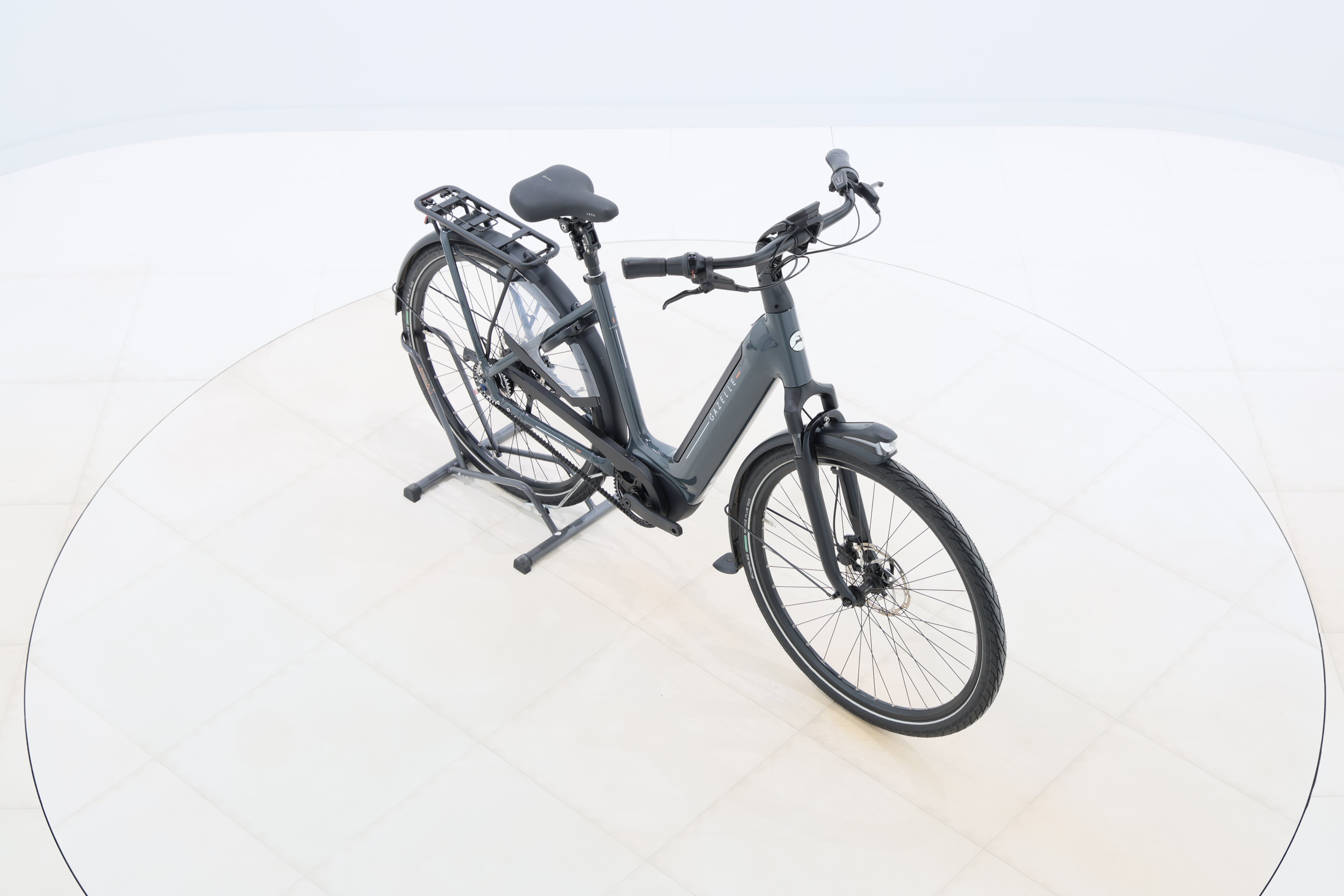 c0bfbdc0-021c-402b-9f48-1d25d2aea718