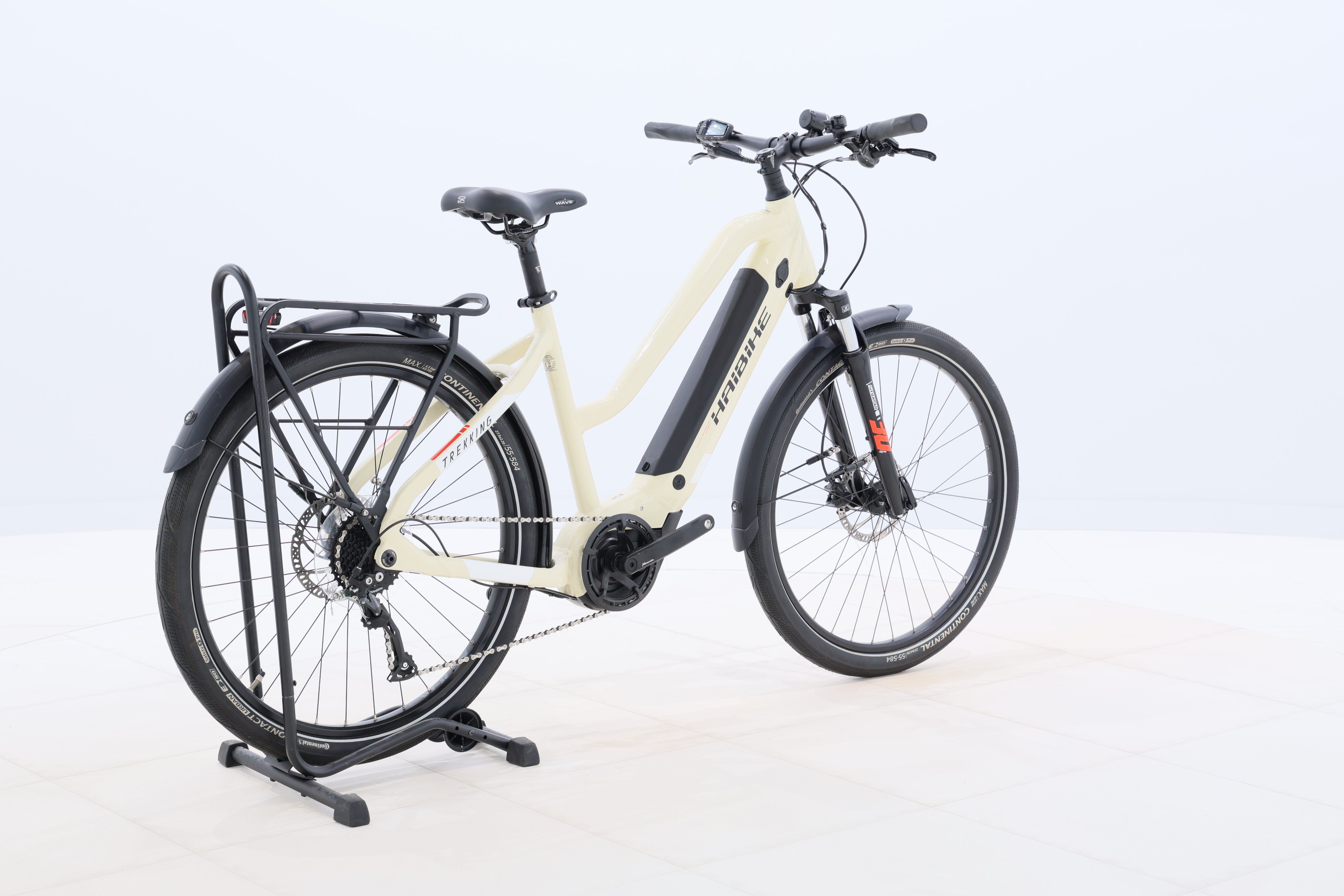 6b843127-7905-44ad-afc2-d5e71cd2ac84