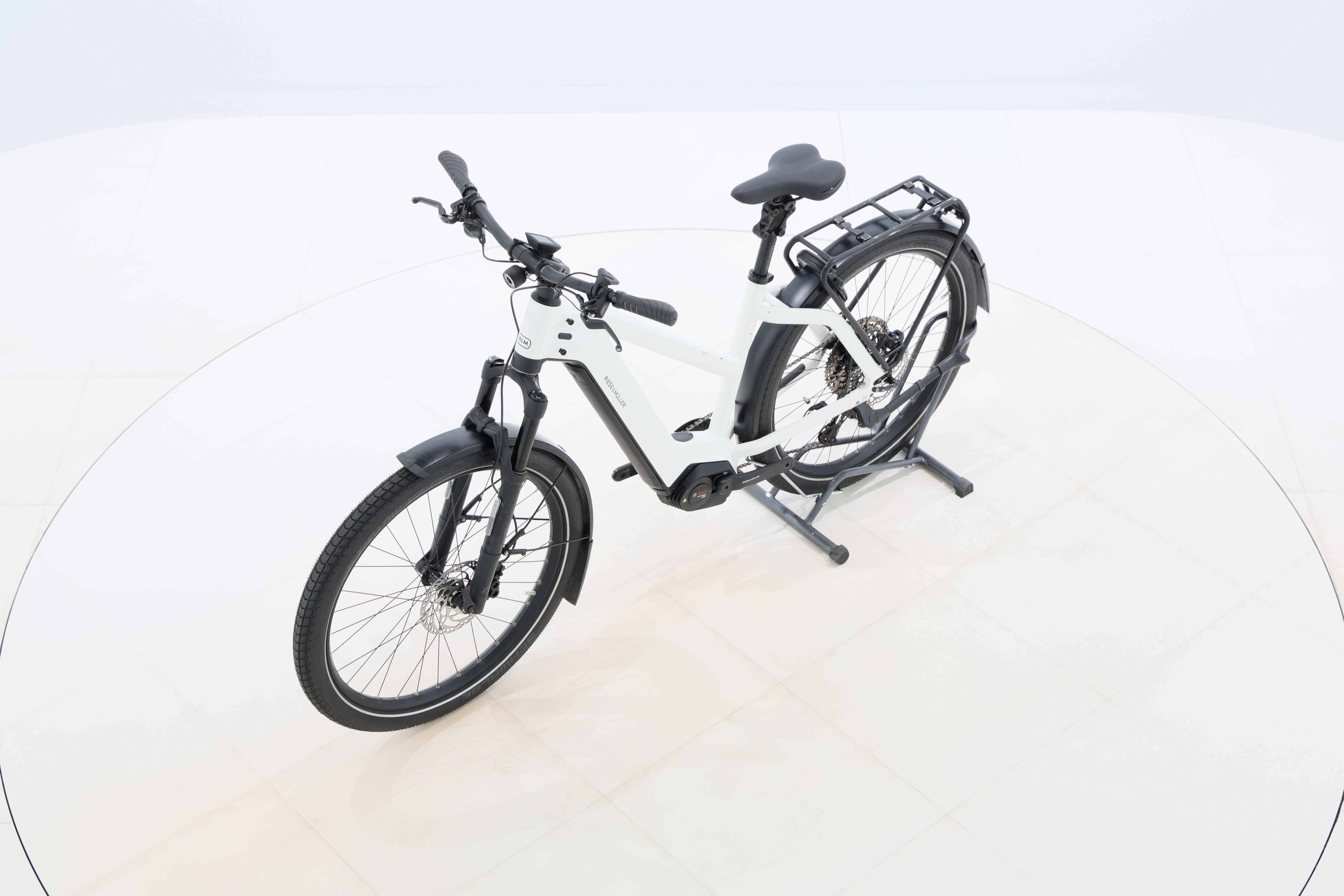 99c8a932-0605-4d9d-975d-c21ea0871597