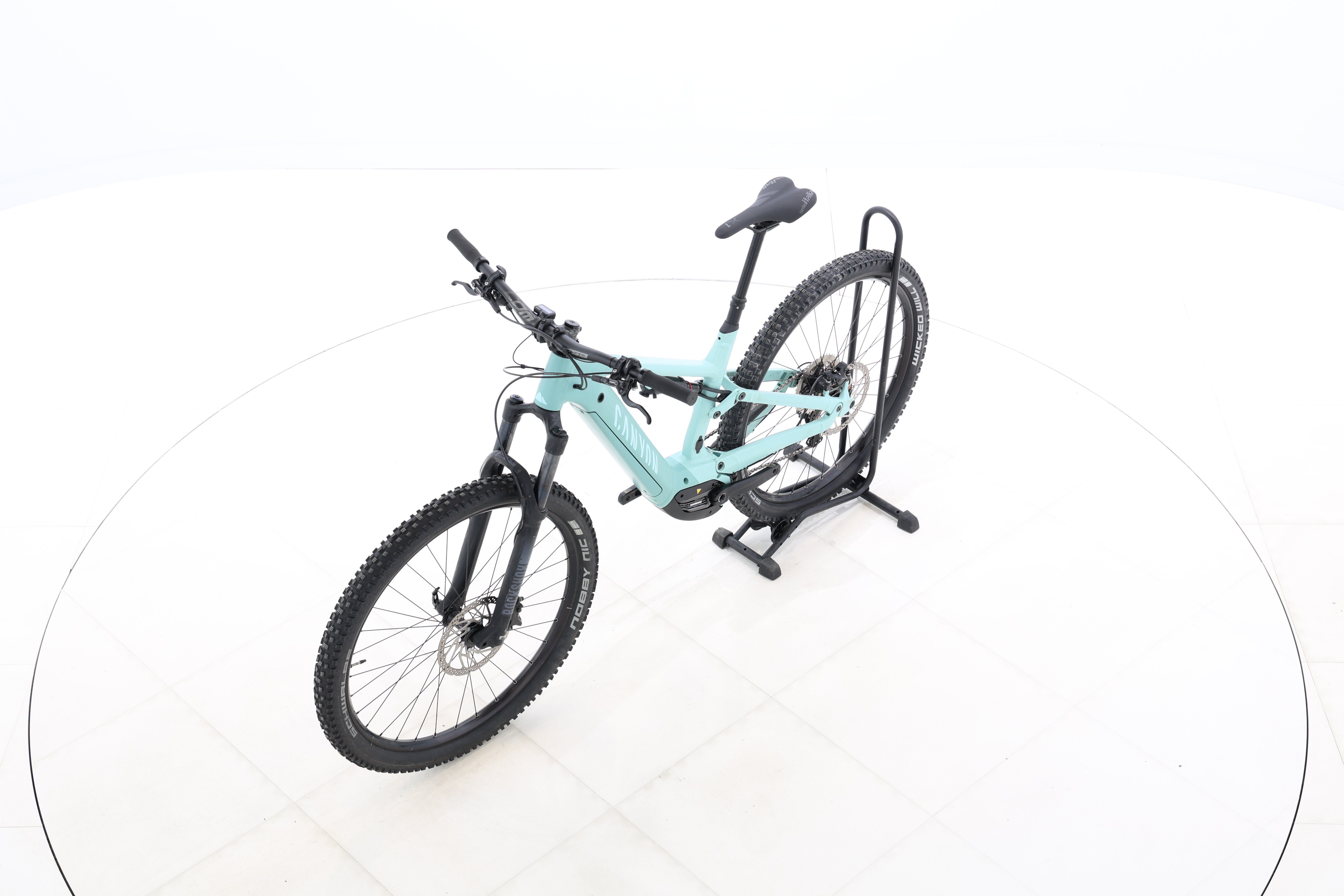 828a0d3c-69dd-4439-b3f6-64ef689c4f70