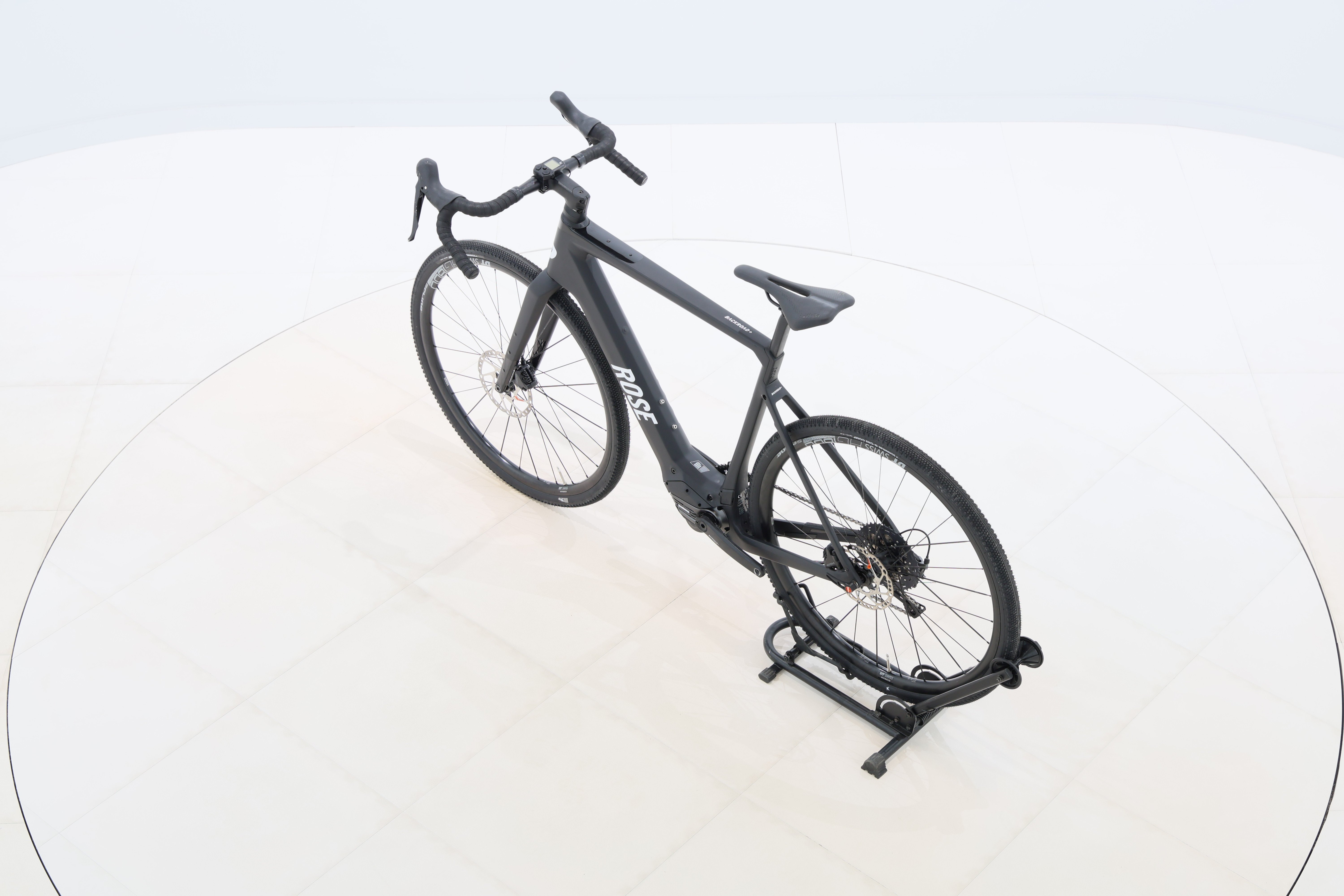 b7bd6ada-dd8e-44f6-b301-b3a4dfbe21c0