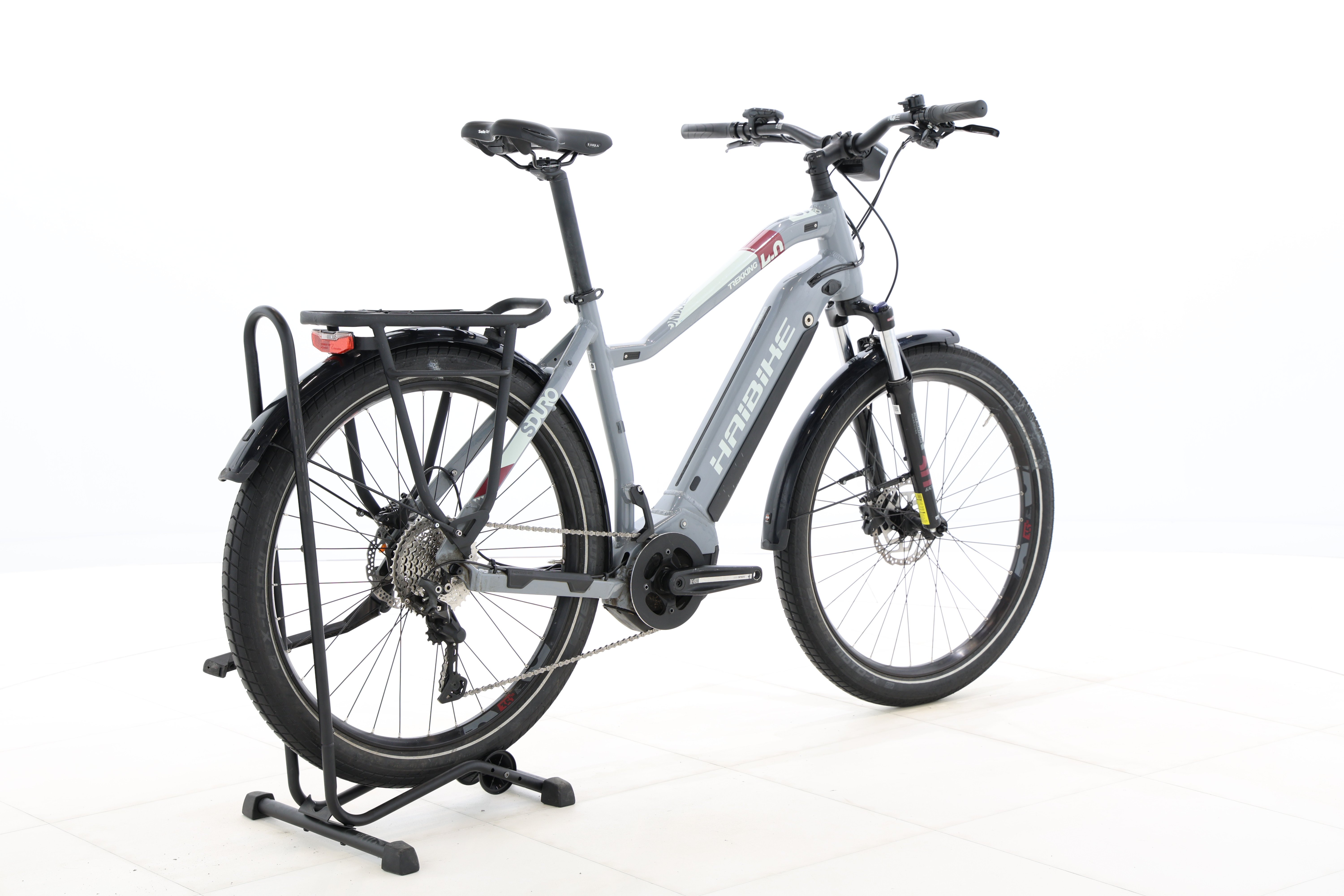 a31923f5-9b83-4c52-8057-aff9e5e5f9a8