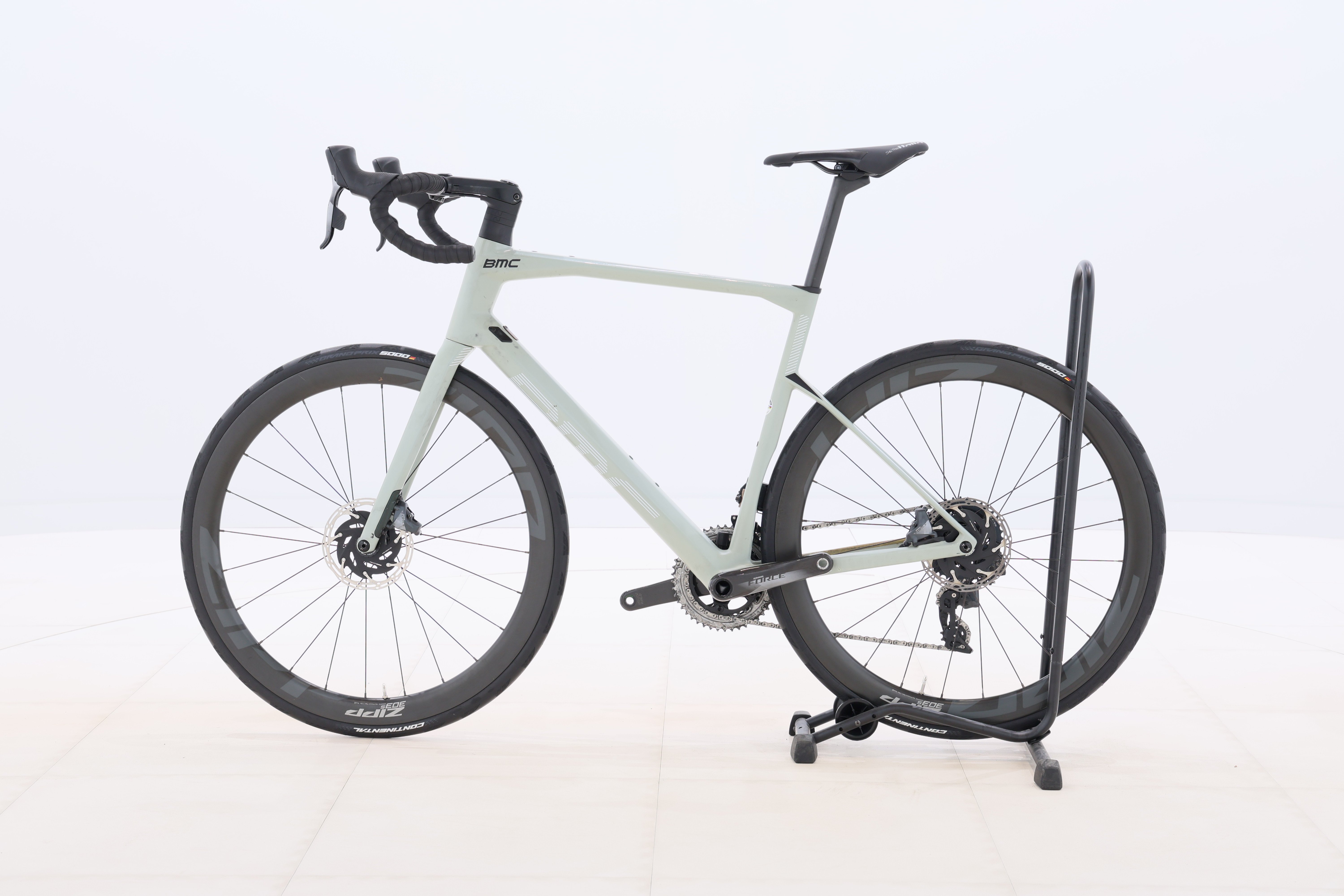 5cf007fc-cd12-4039-befc-7bf742e5723f