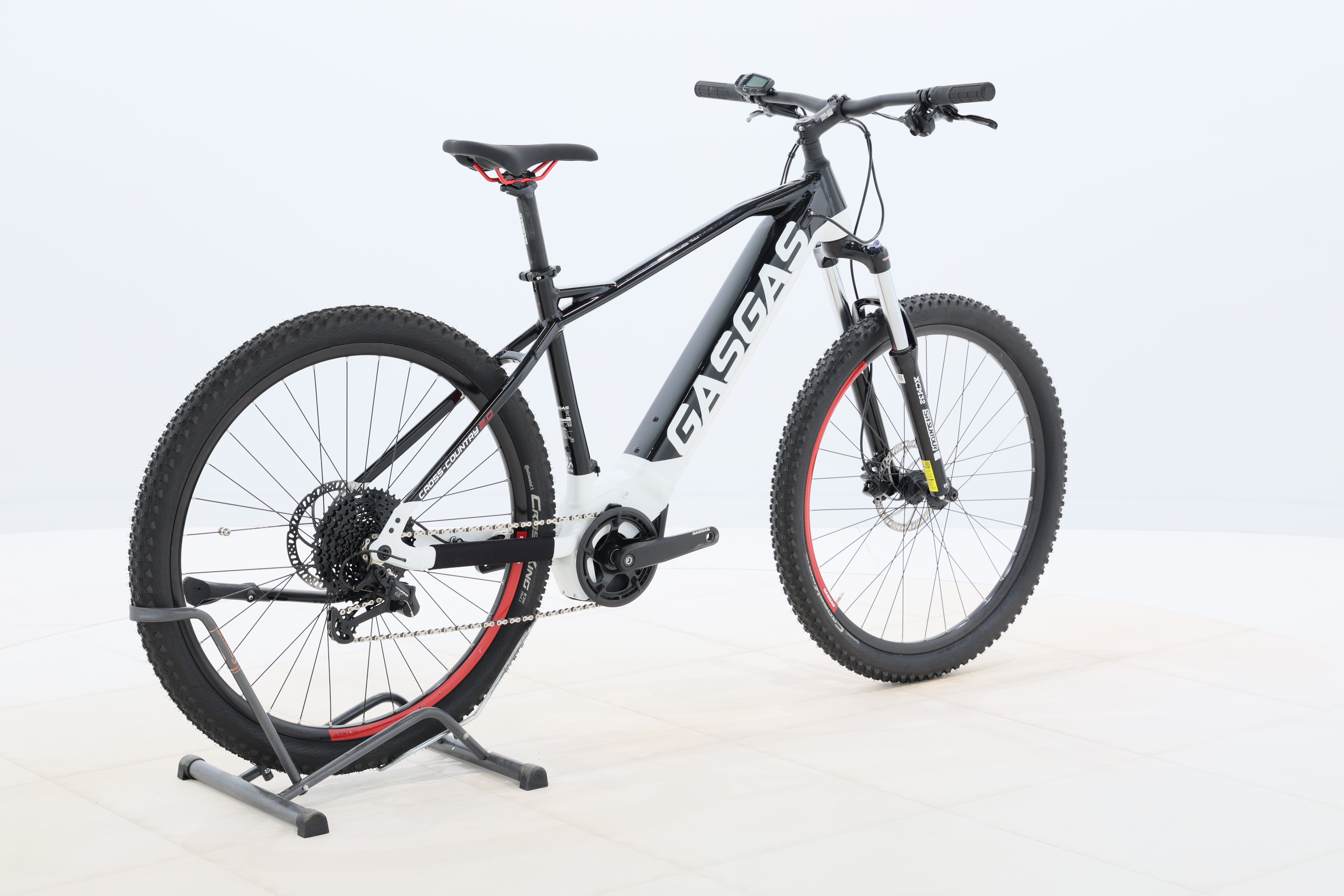 57866557-d9b6-4e2a-82c3-04ded9095e9e