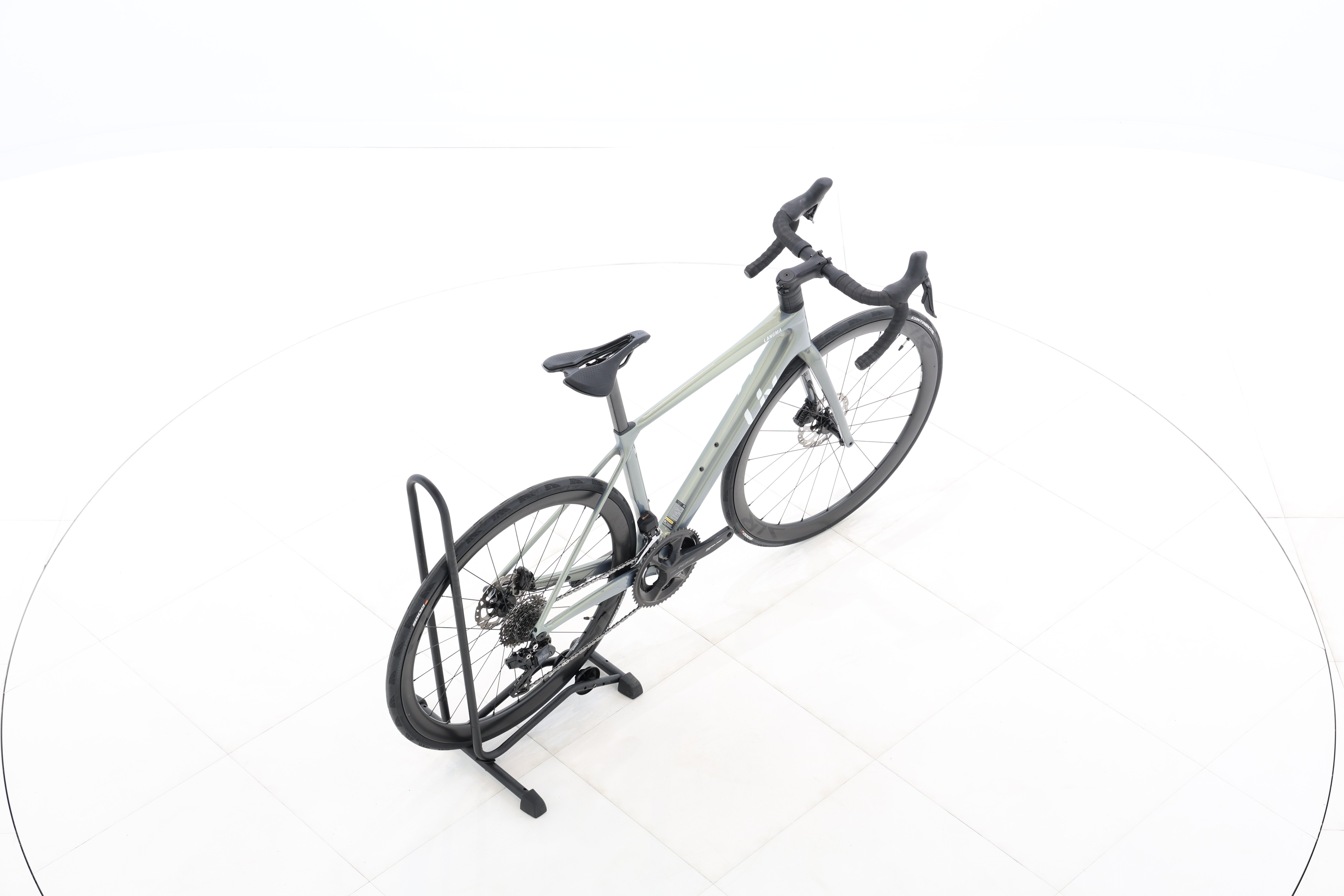 9a24e3f8-2932-4515-aa49-63feebb67fbe