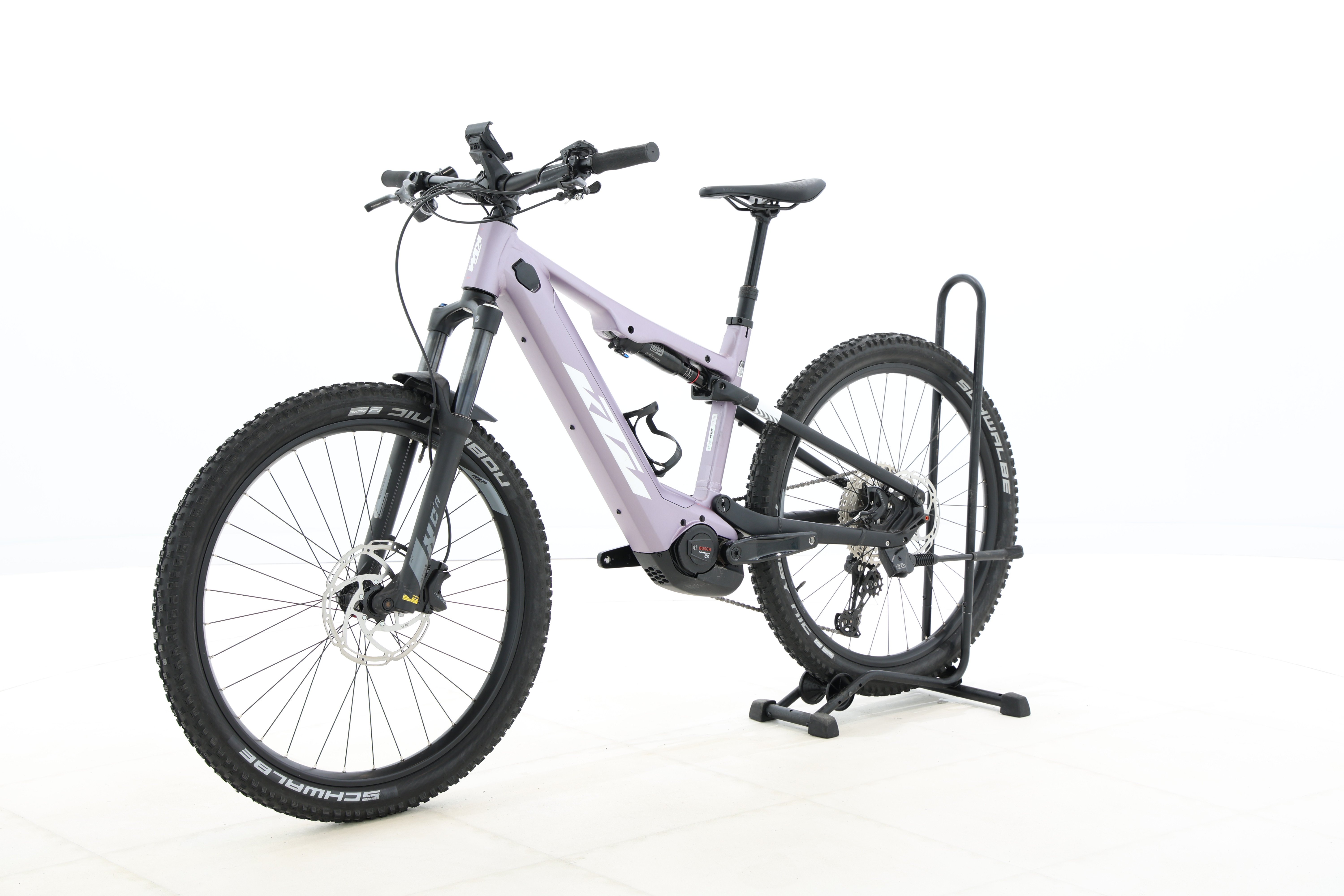 f5d18c7a-9592-4d87-b893-70542c86b254