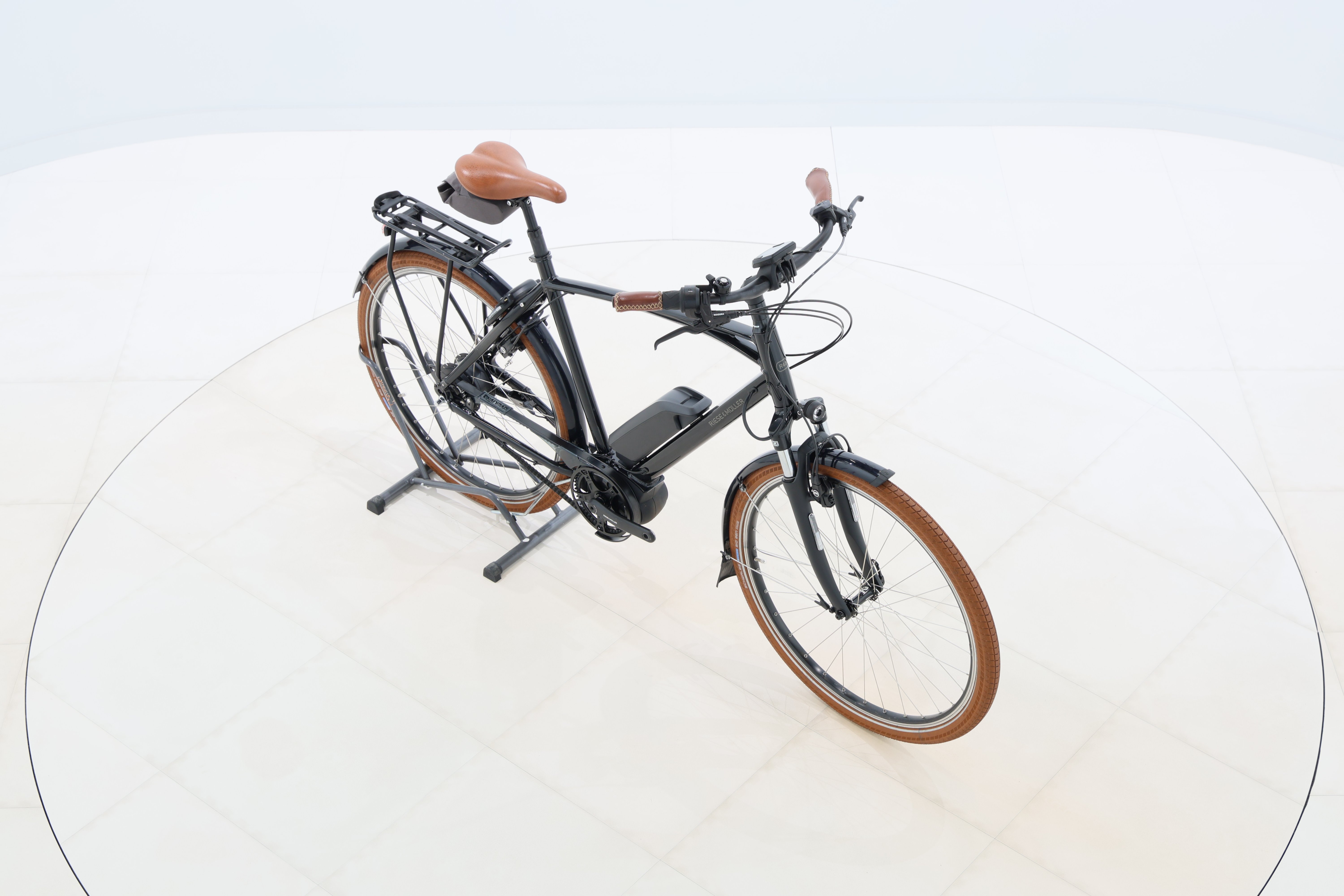 e5af14d1-b717-4adf-8741-04ada50e97c4