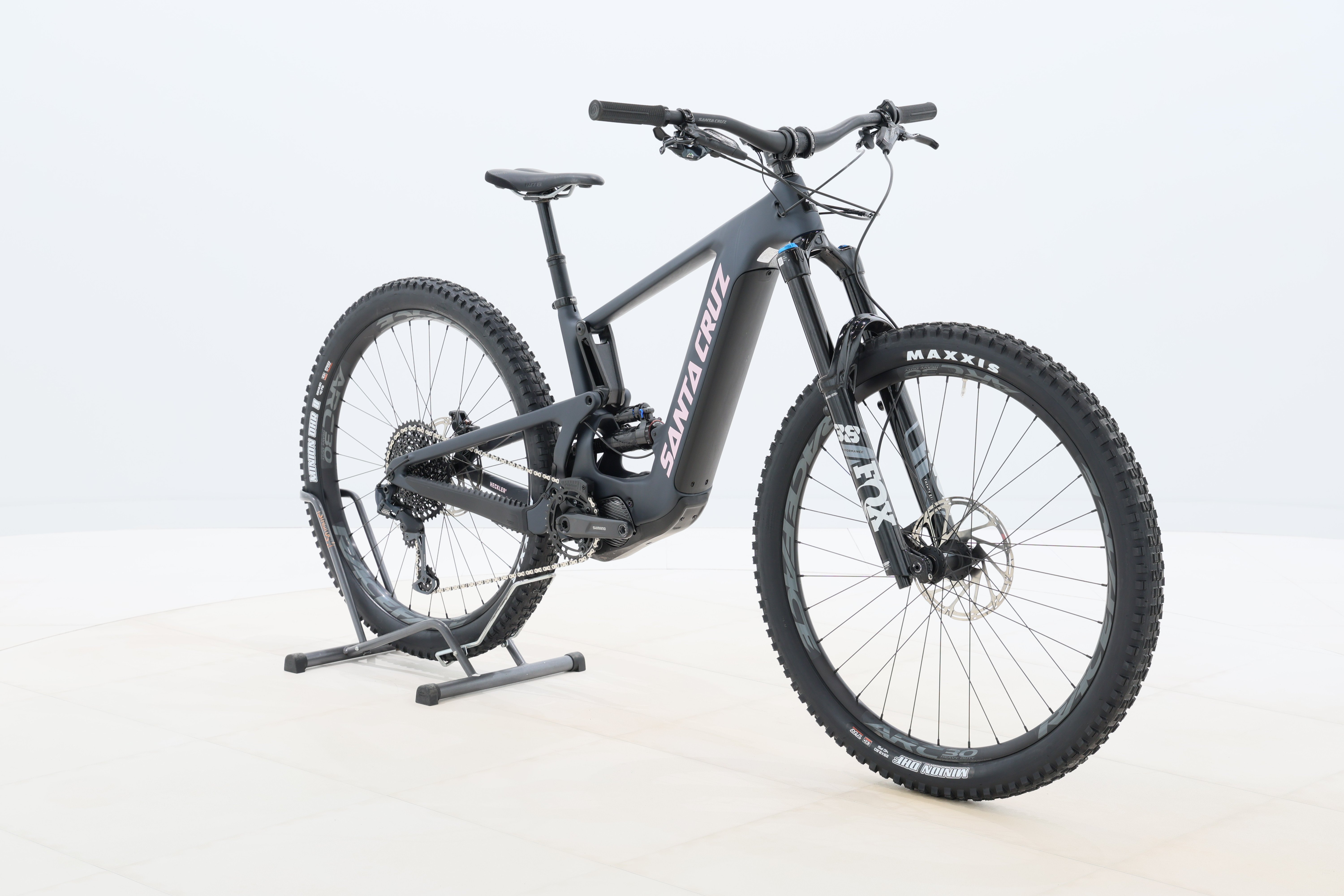 f2f4d4e2-11f3-47b5-886f-c4817931aadc