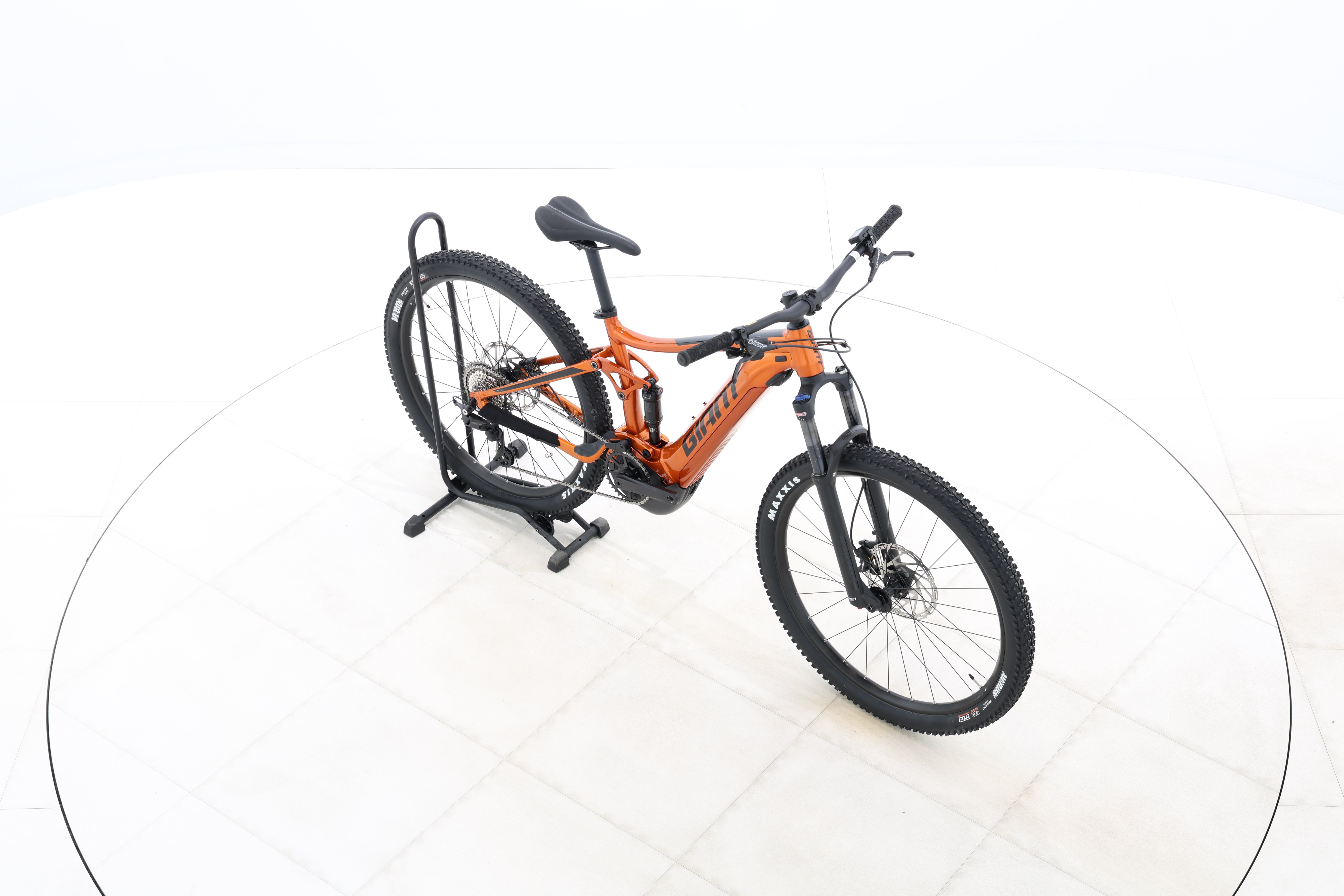 b6446fc8-501f-45b1-af41-37b5ace122d1