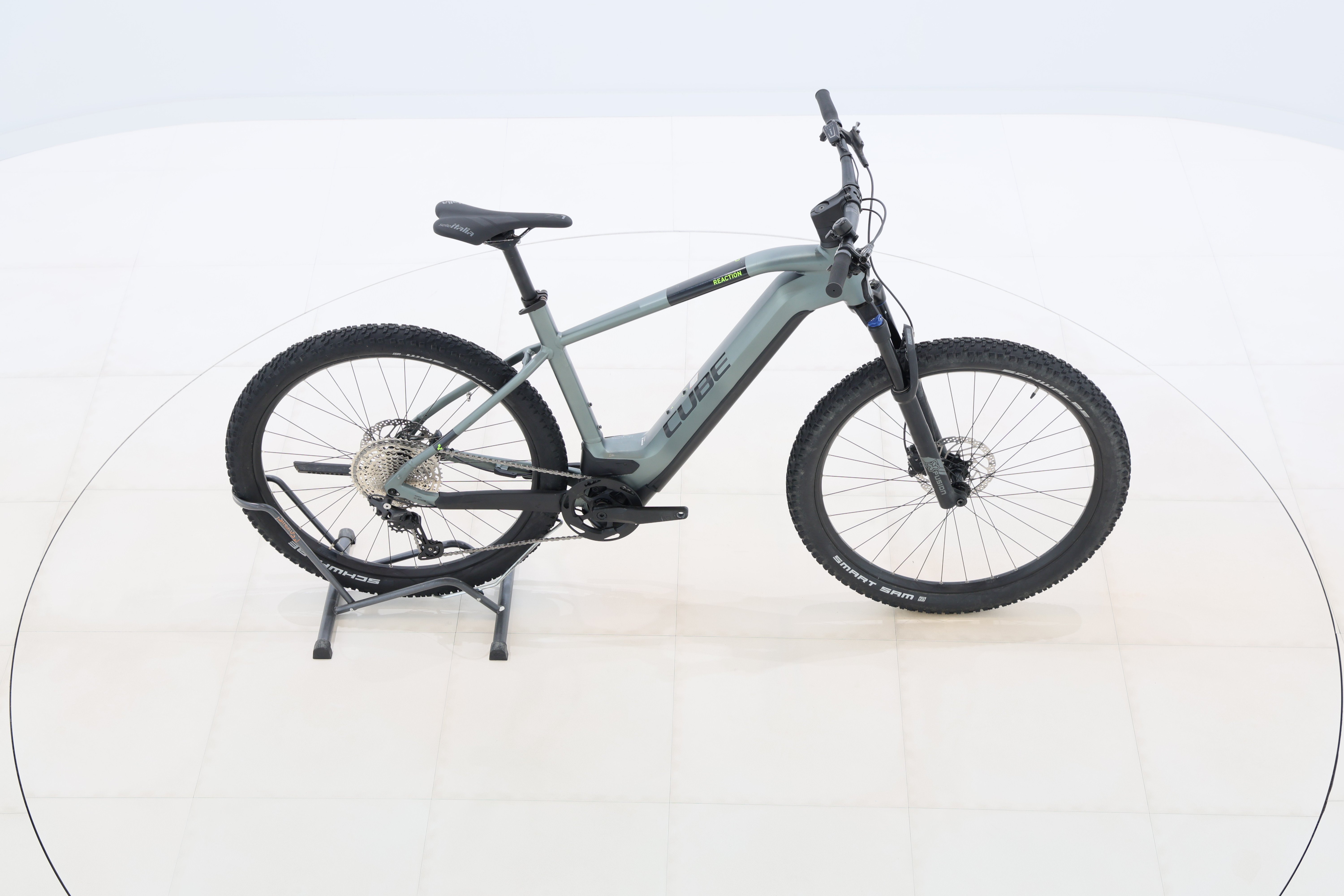 c793bbfe-23d9-4113-8bde-342cea356e48