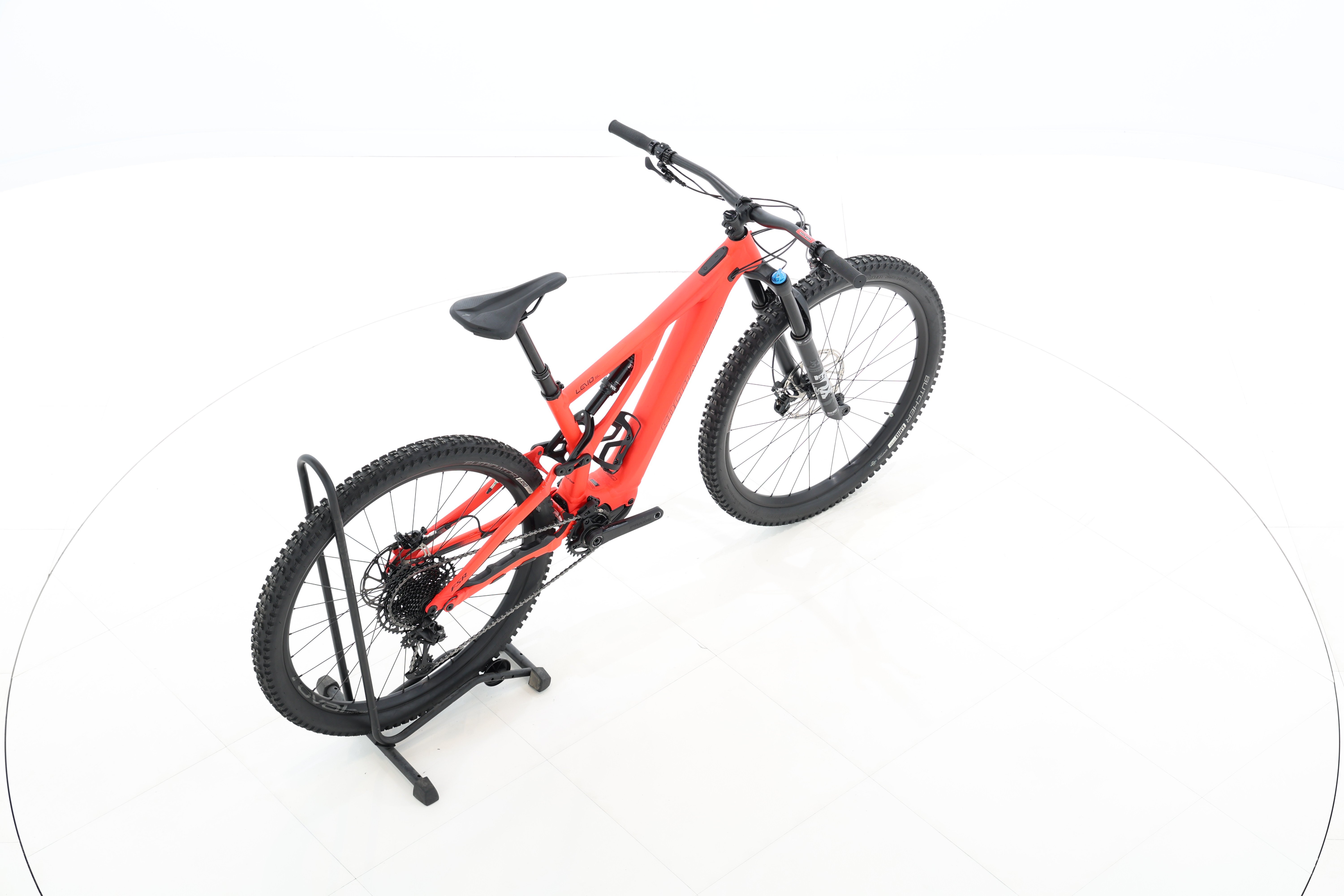 a8f133da-67d7-4f68-9bf5-a2f20e255cc1