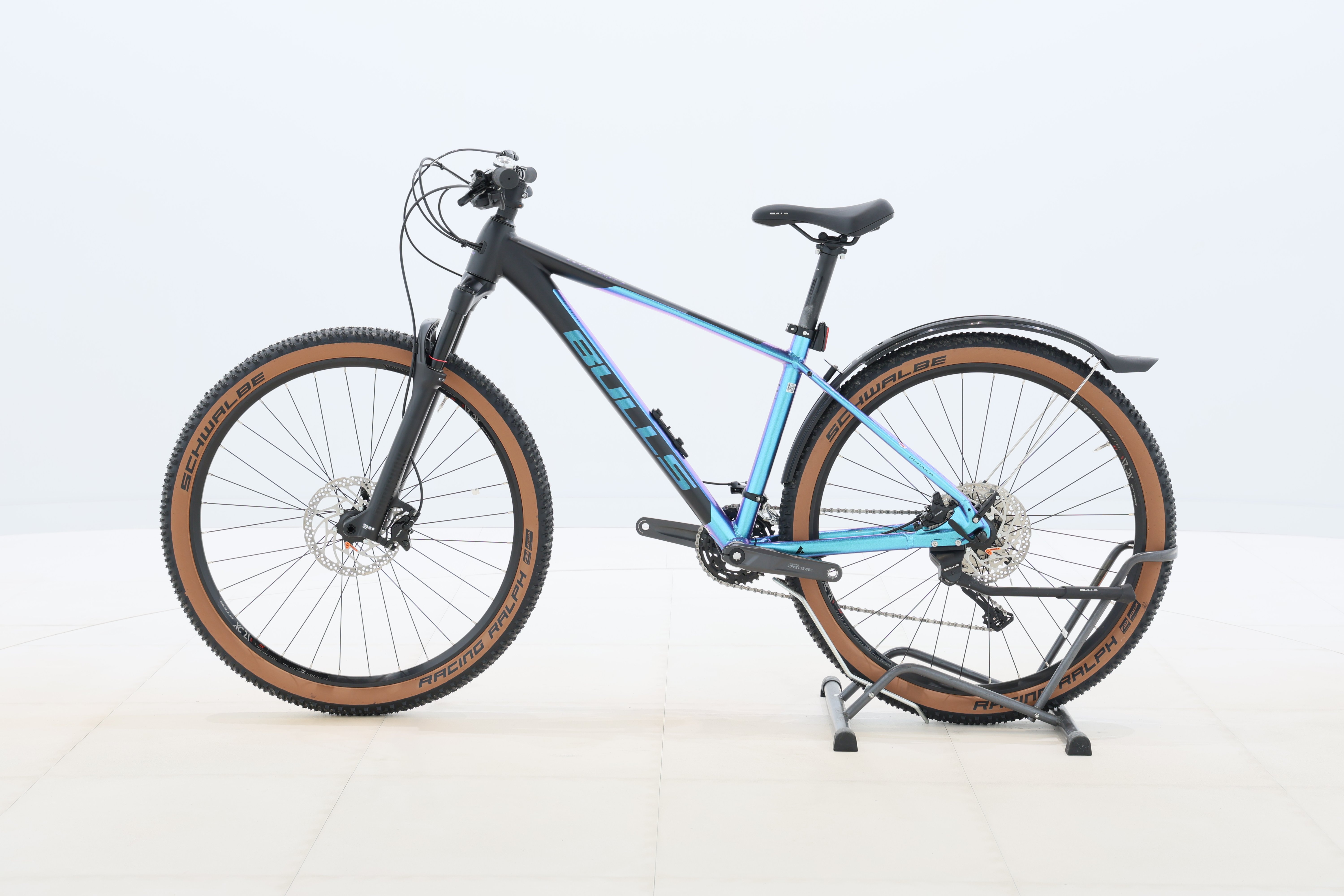 e1ac93f1-1ba3-4eb4-804d-70d430f9f20a