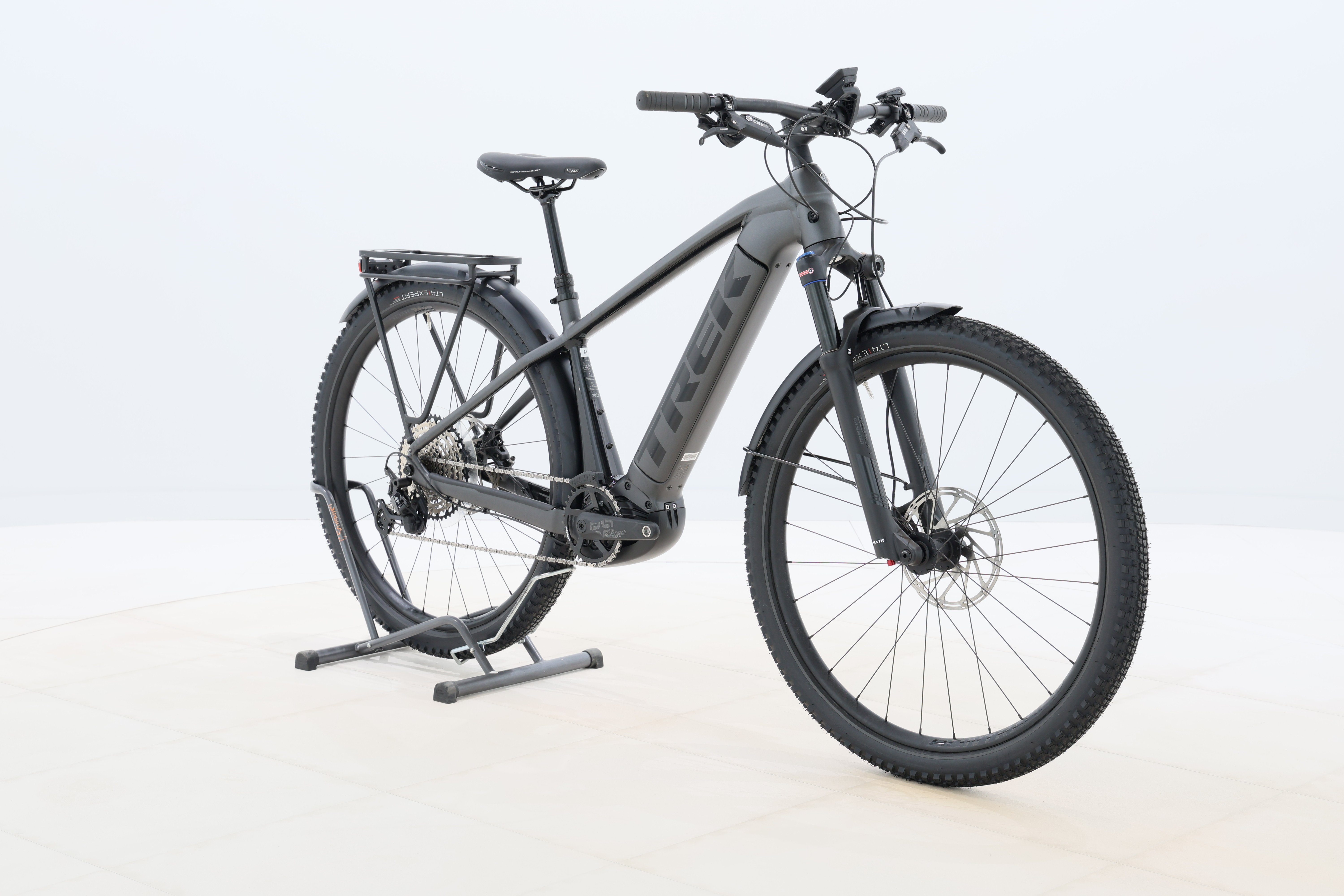 1391a74b-a98e-438d-af78-3417a2f2b9f9