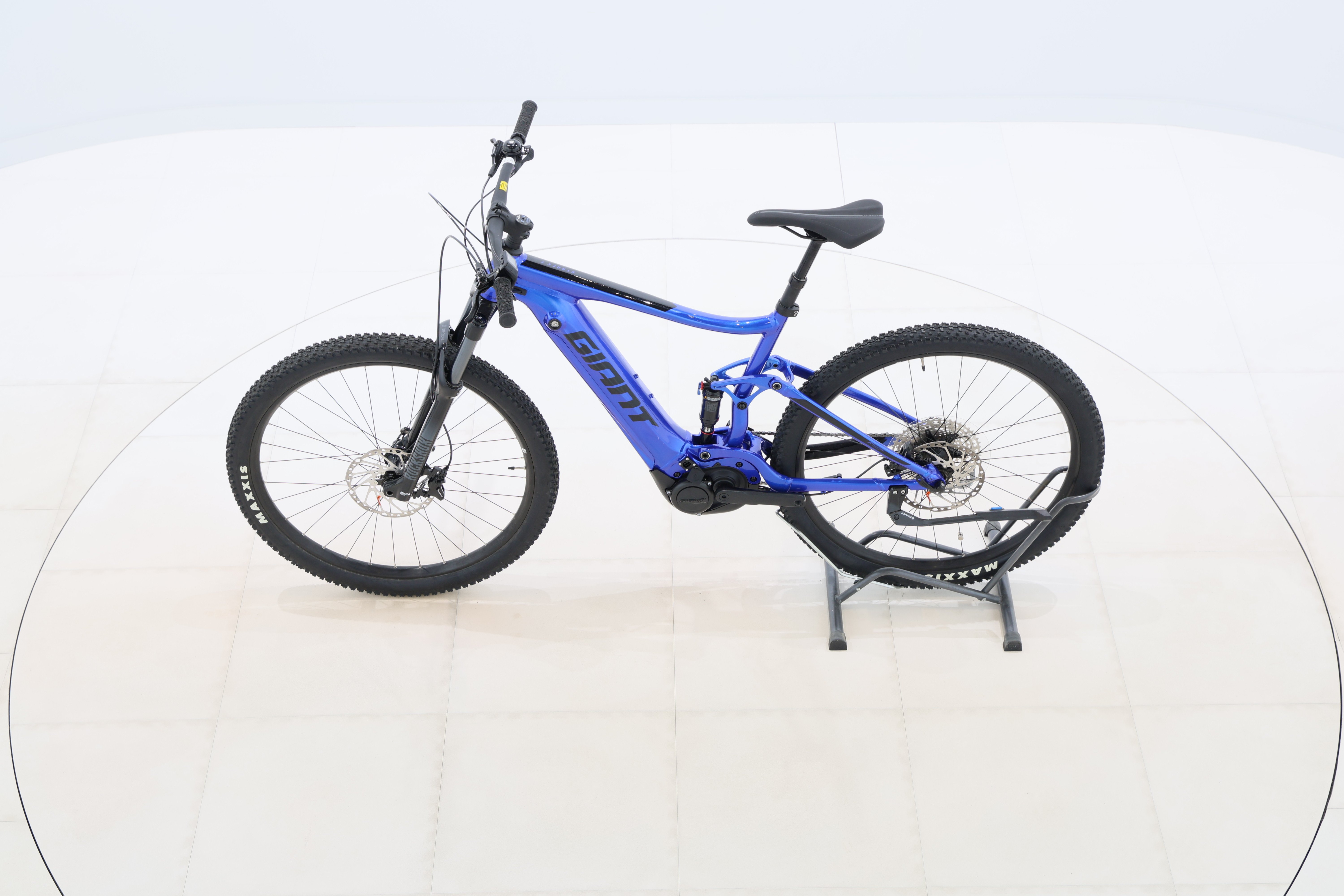 21beb2f8-e21f-4935-9b61-1bff58f84922