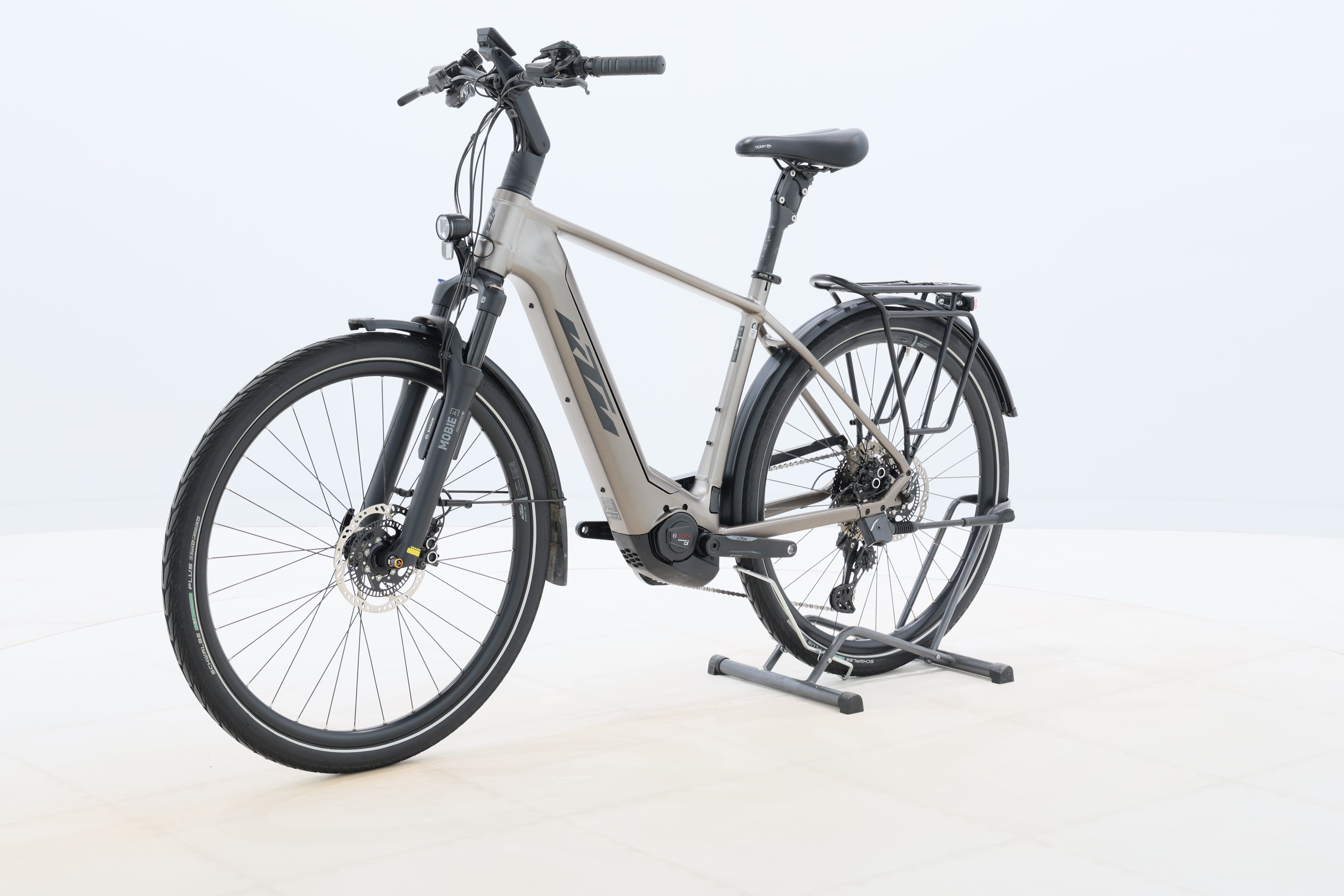 d06f5387-2d01-48c3-a692-42cc3fcf3a7e