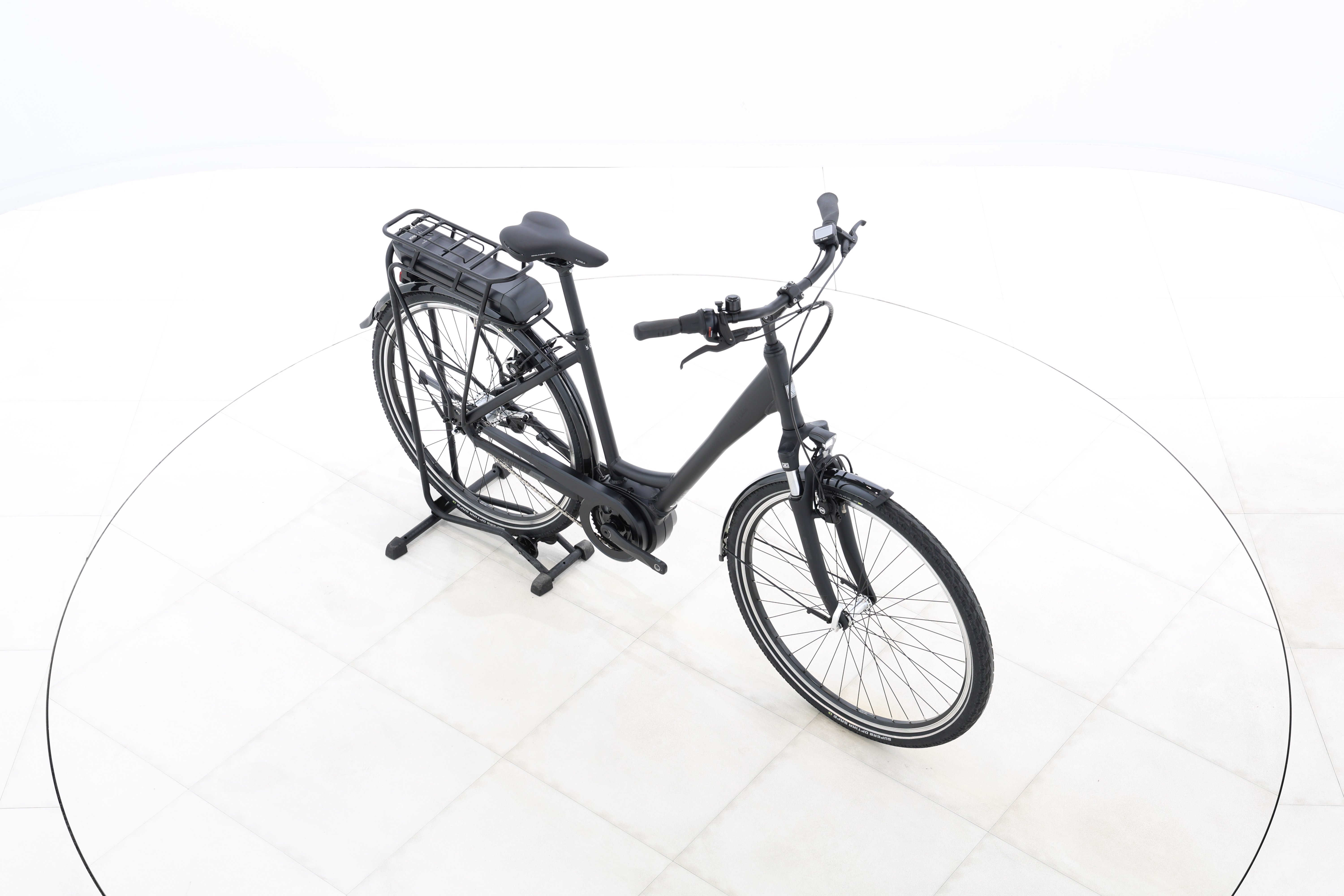 8a1ae99f-9a76-4469-801b-1acca06a4ecd