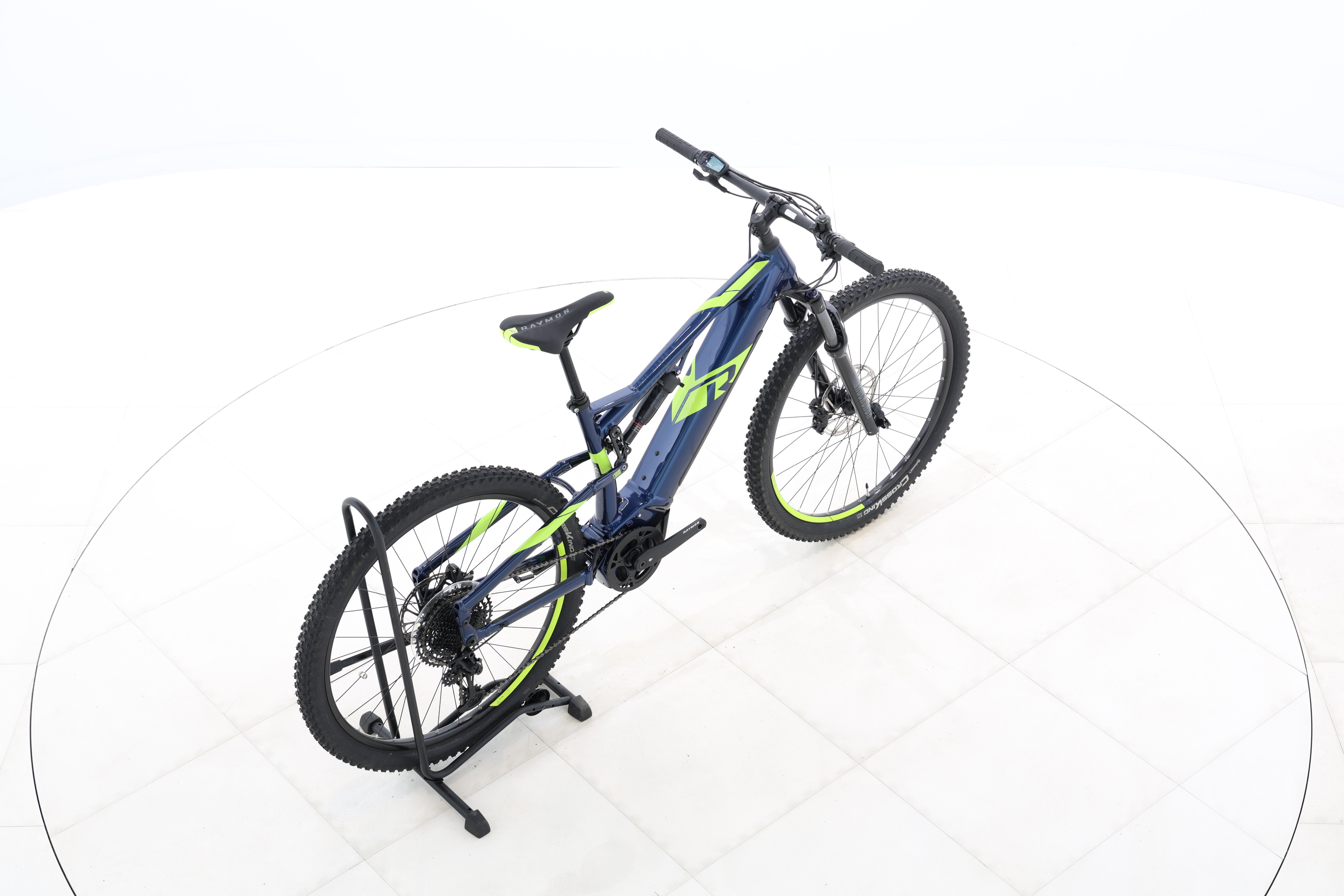 f78d7cf1-c72a-4774-b416-7a5b456dea6c