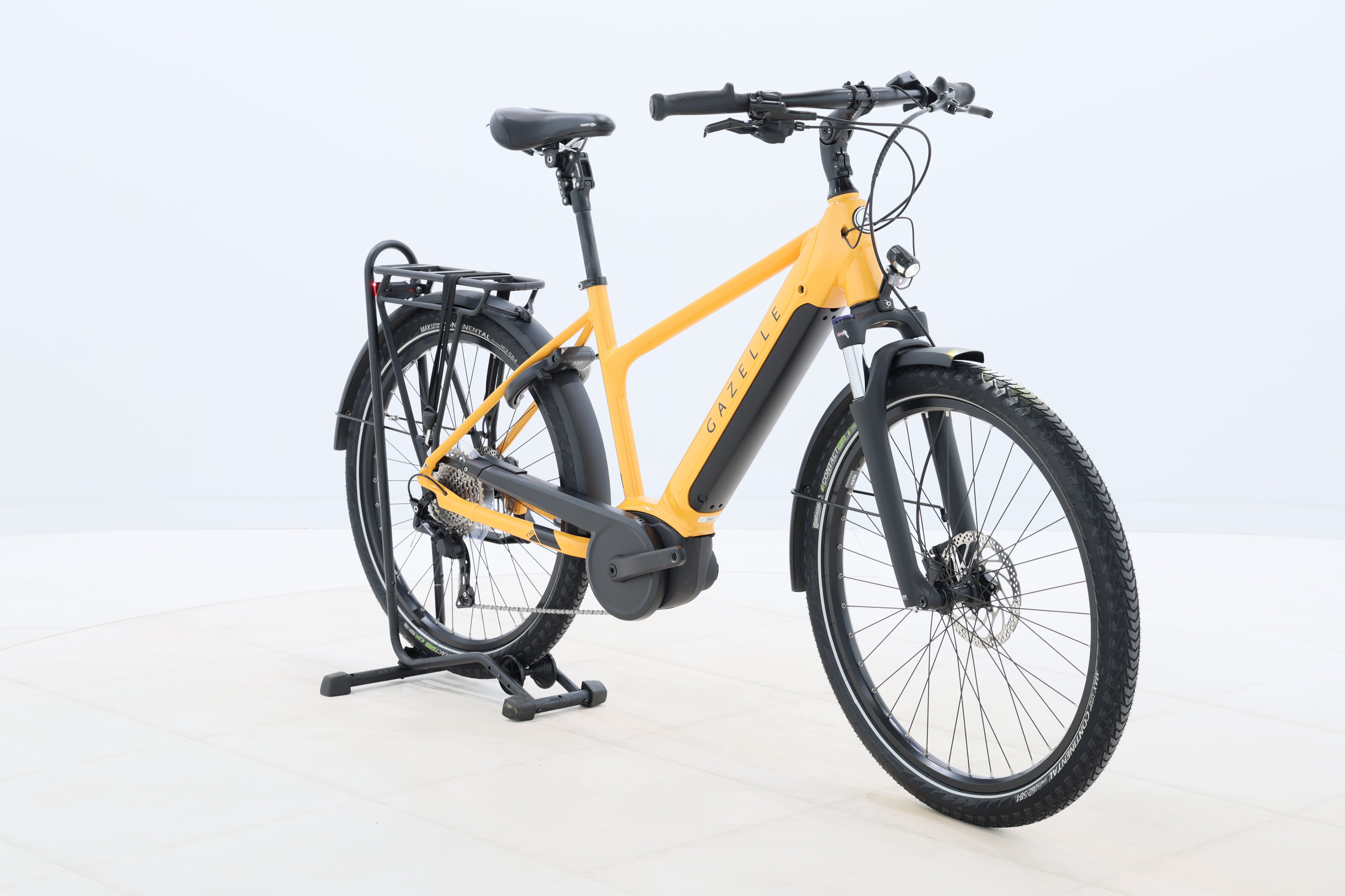 1950eb60-d2a7-4fd0-ad30-3cf4b1180fae