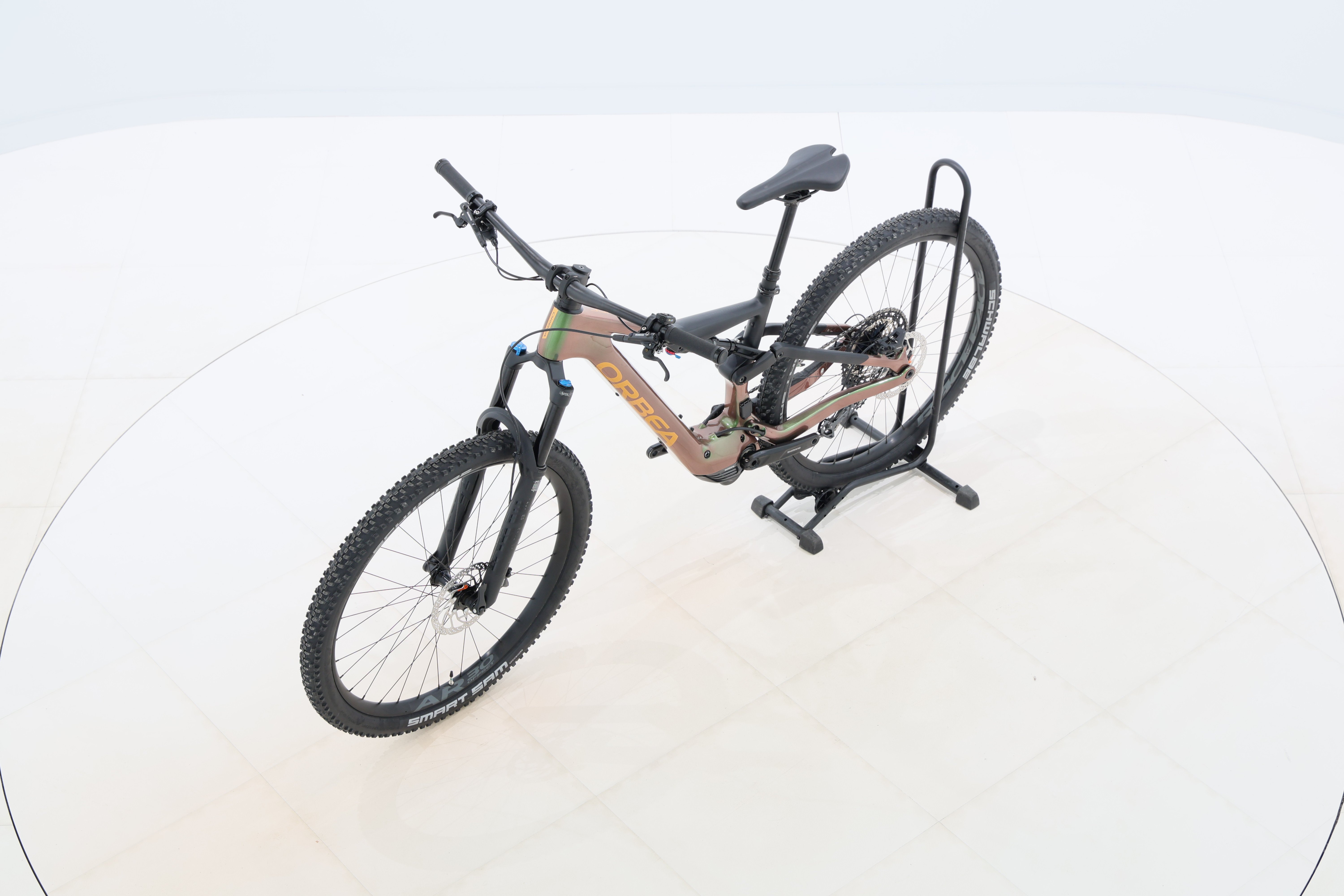 8e6301b0-de9a-4ae0-afc9-591ad698404e