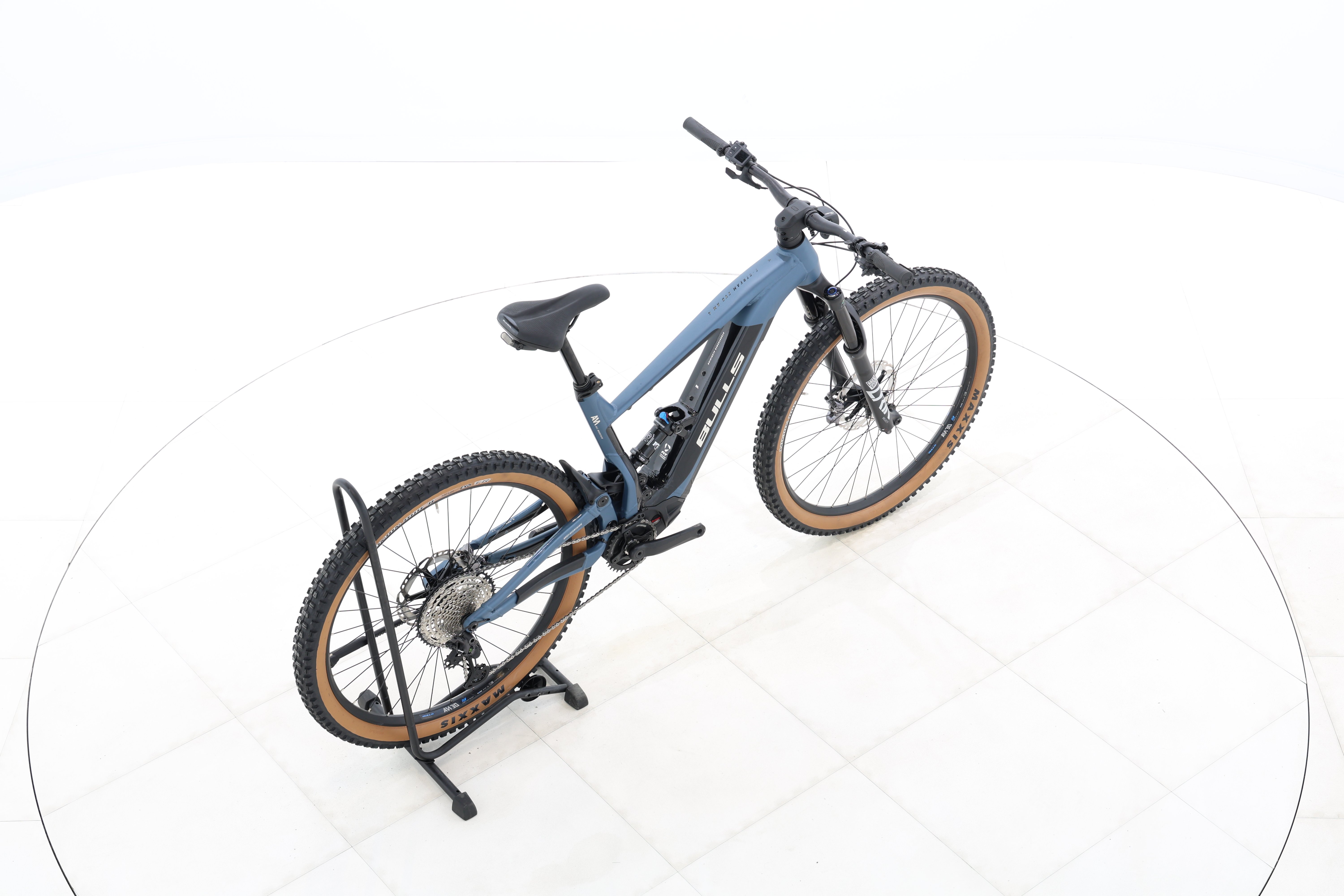 ce24c159-28ae-4d5c-8ca3-0e680f662ca8