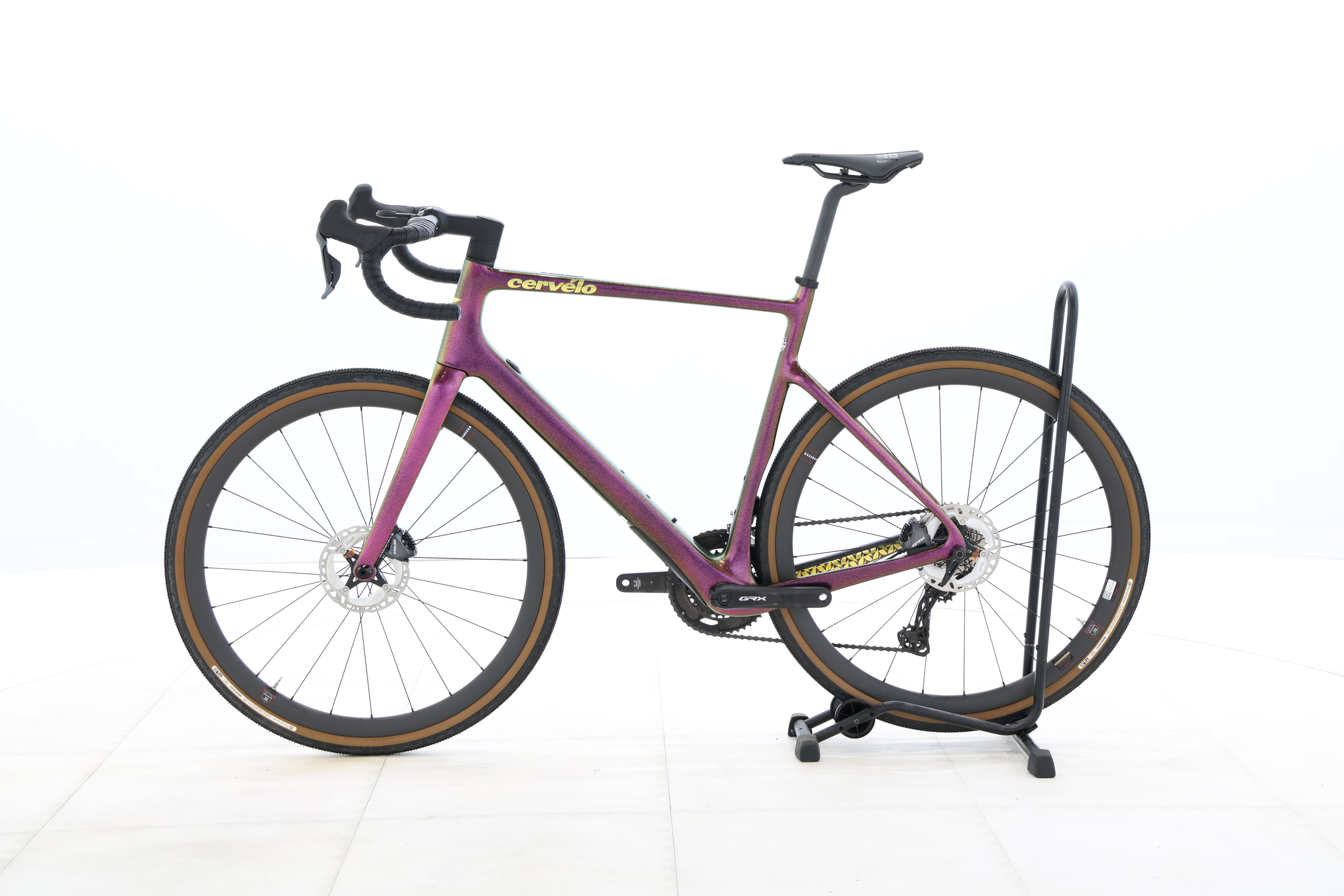 d4e62c9e-8824-4374-a401-3197d57c50d5