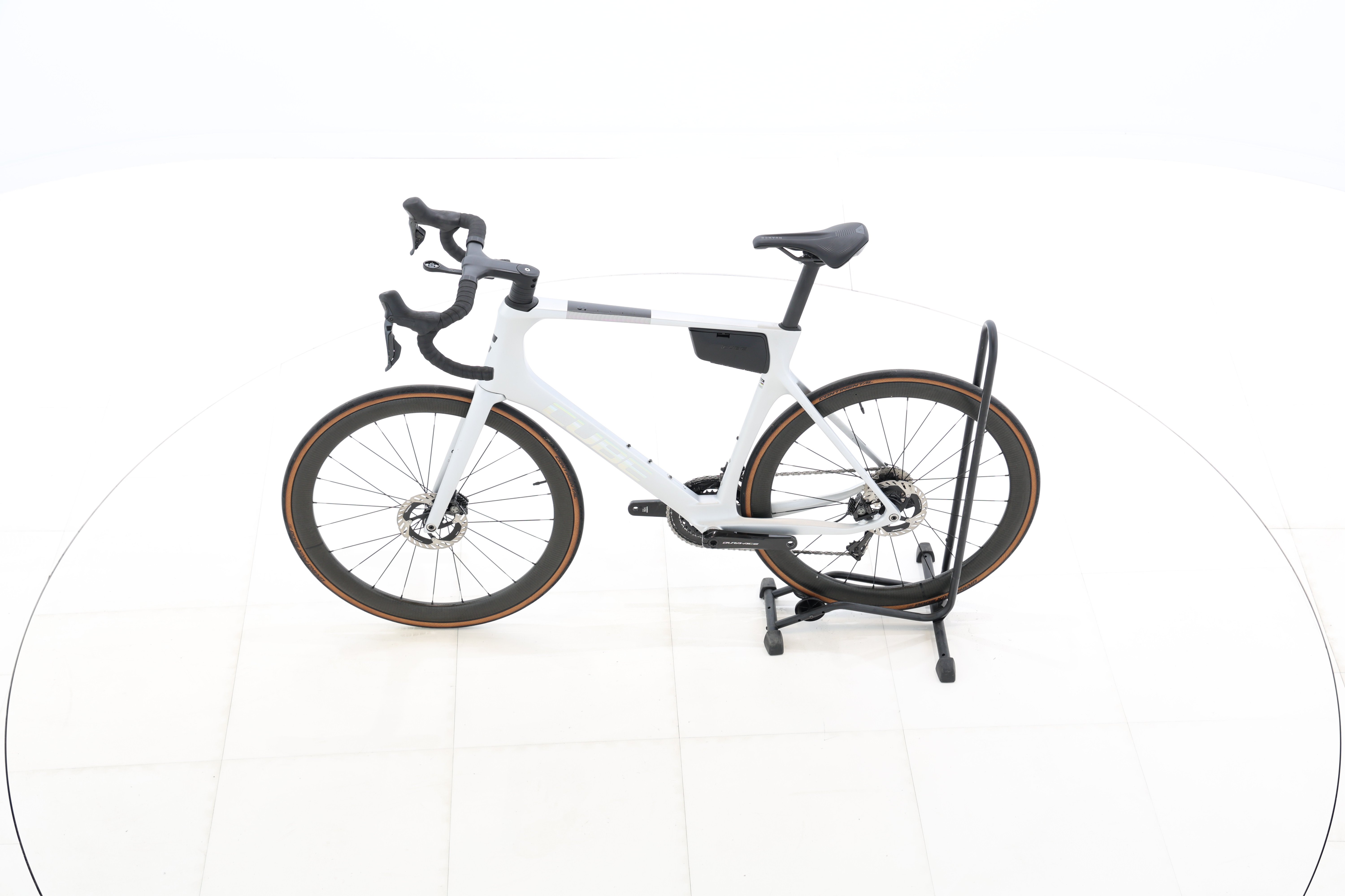 e65f9c36-f20c-4645-8f36-4f2bbbdc8d62