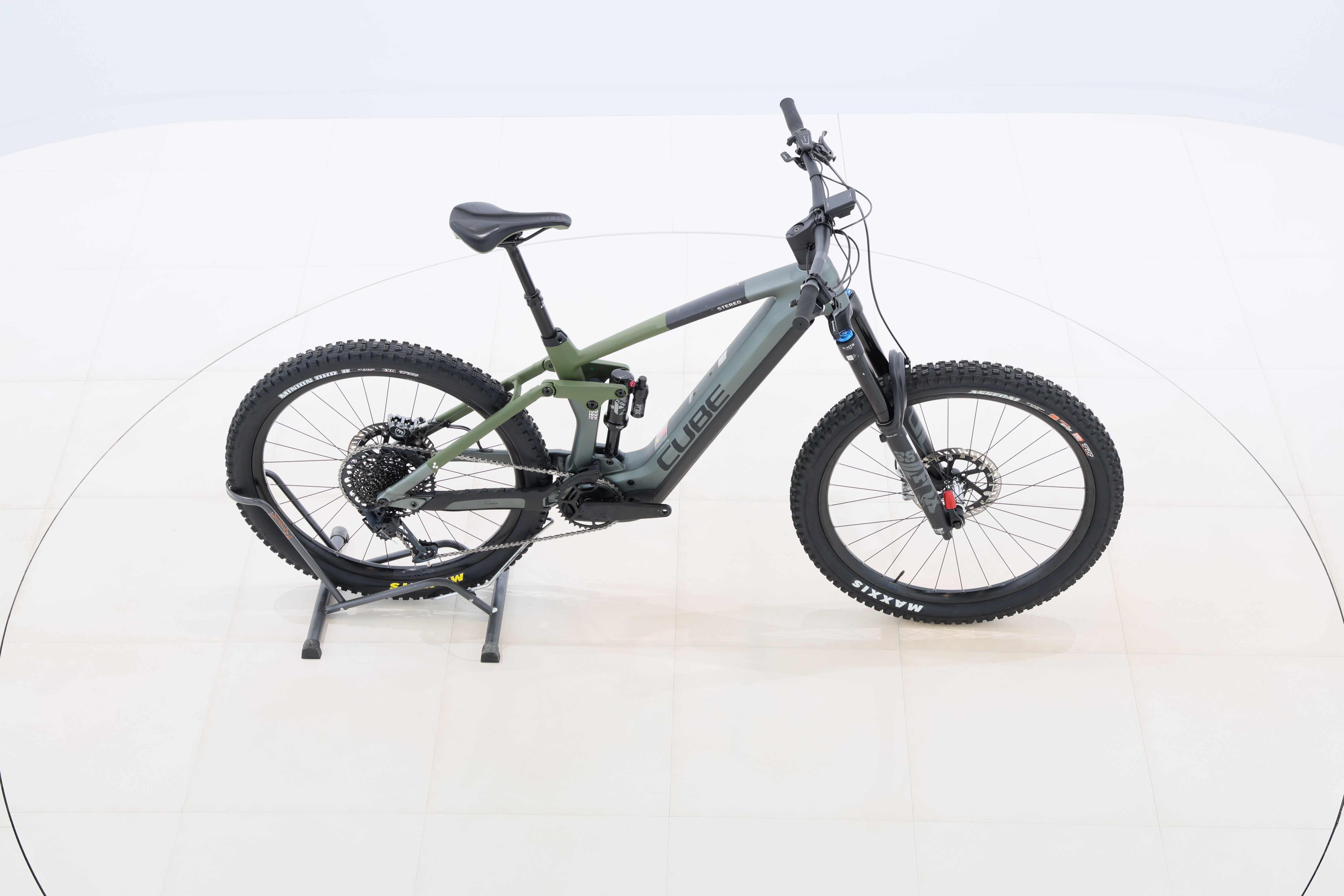 0471e261-712c-46dd-97e4-cde69b6ba56b