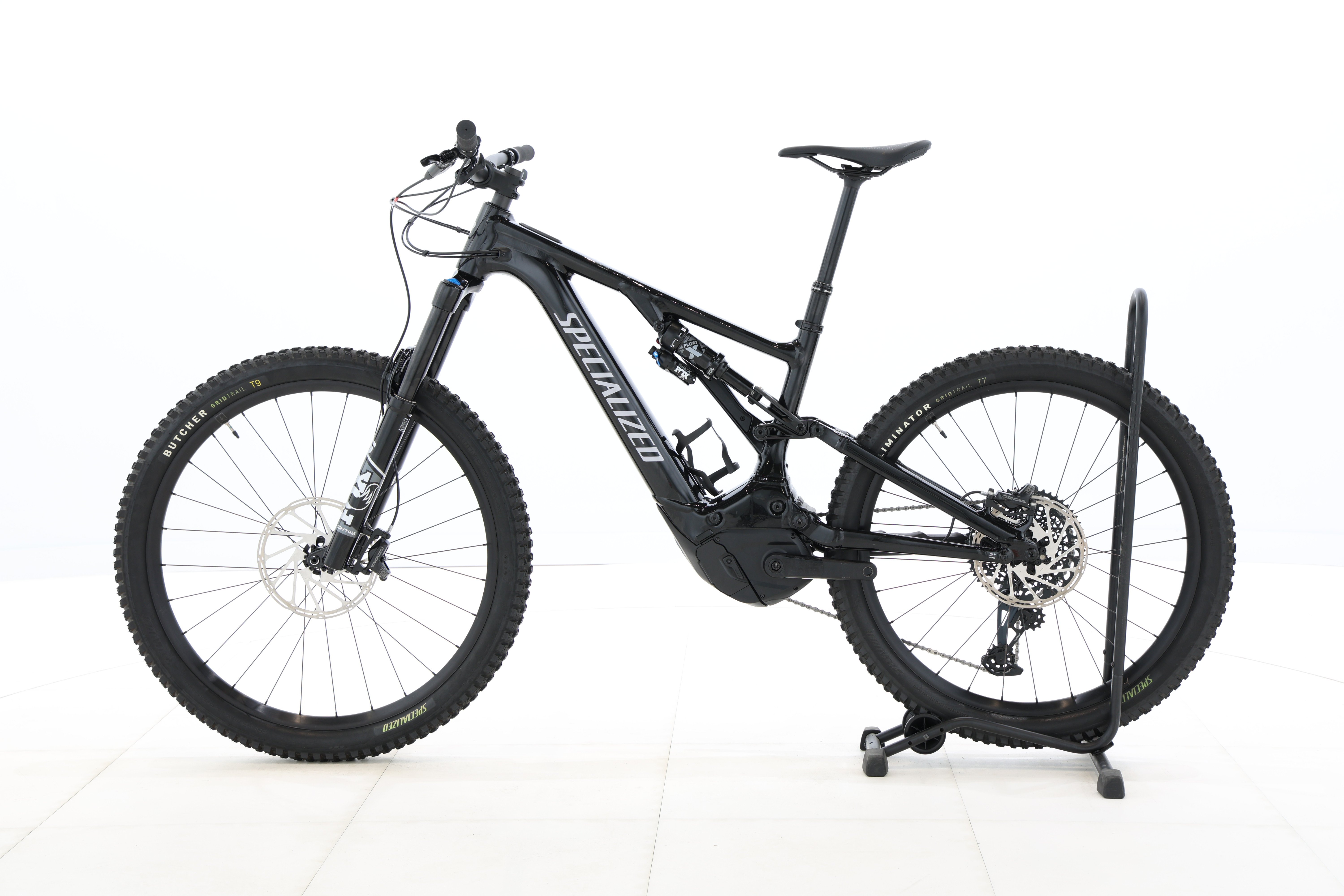 d646d46d-2ad2-4276-bb62-cea8a98af9ef