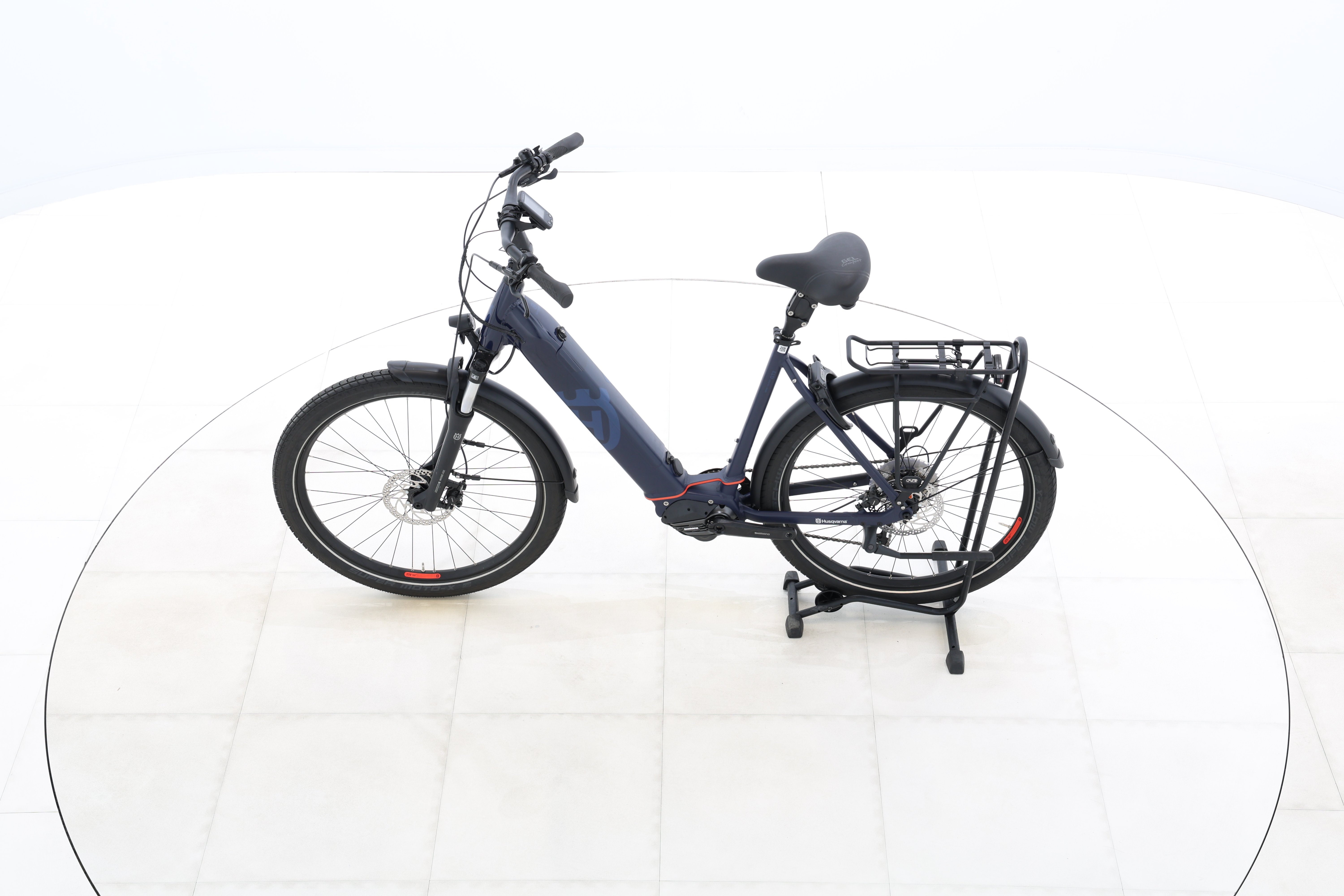 3450d281-df69-4cd1-87d9-0b3e786344b1