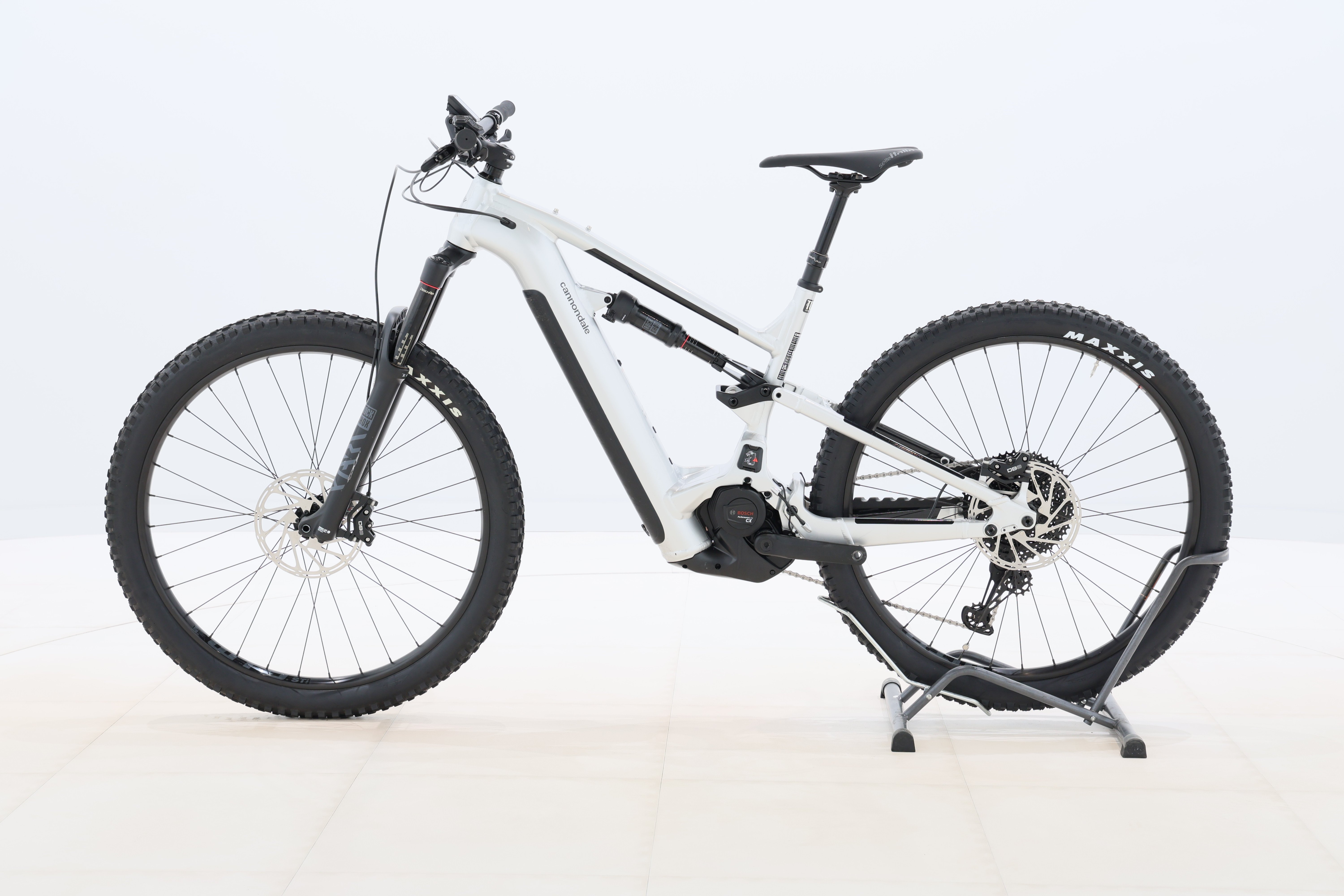 eedfb67d-a067-477f-a00f-ed73256b8afb