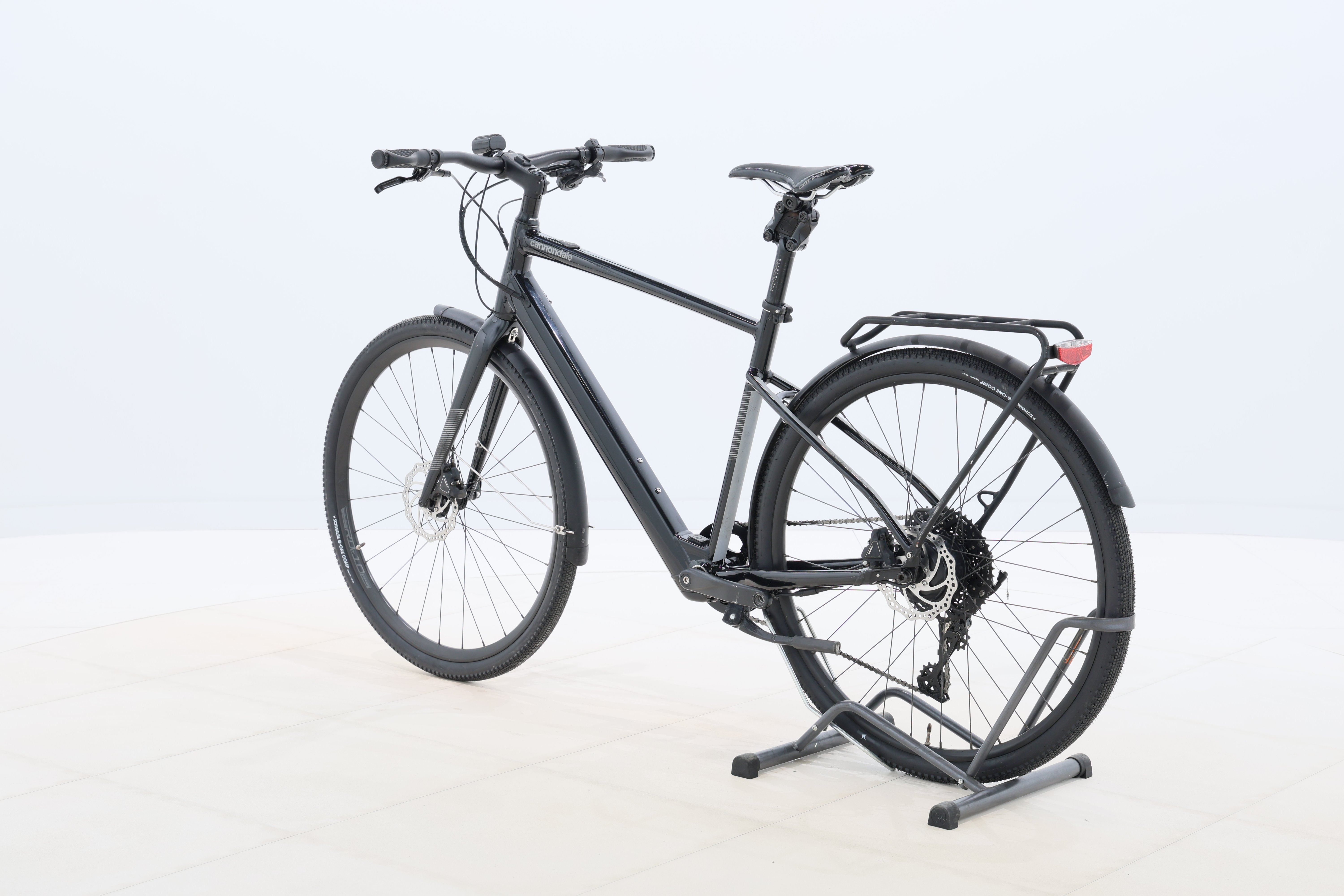 86b8017c-3763-4906-918b-9d6d3043c8b2