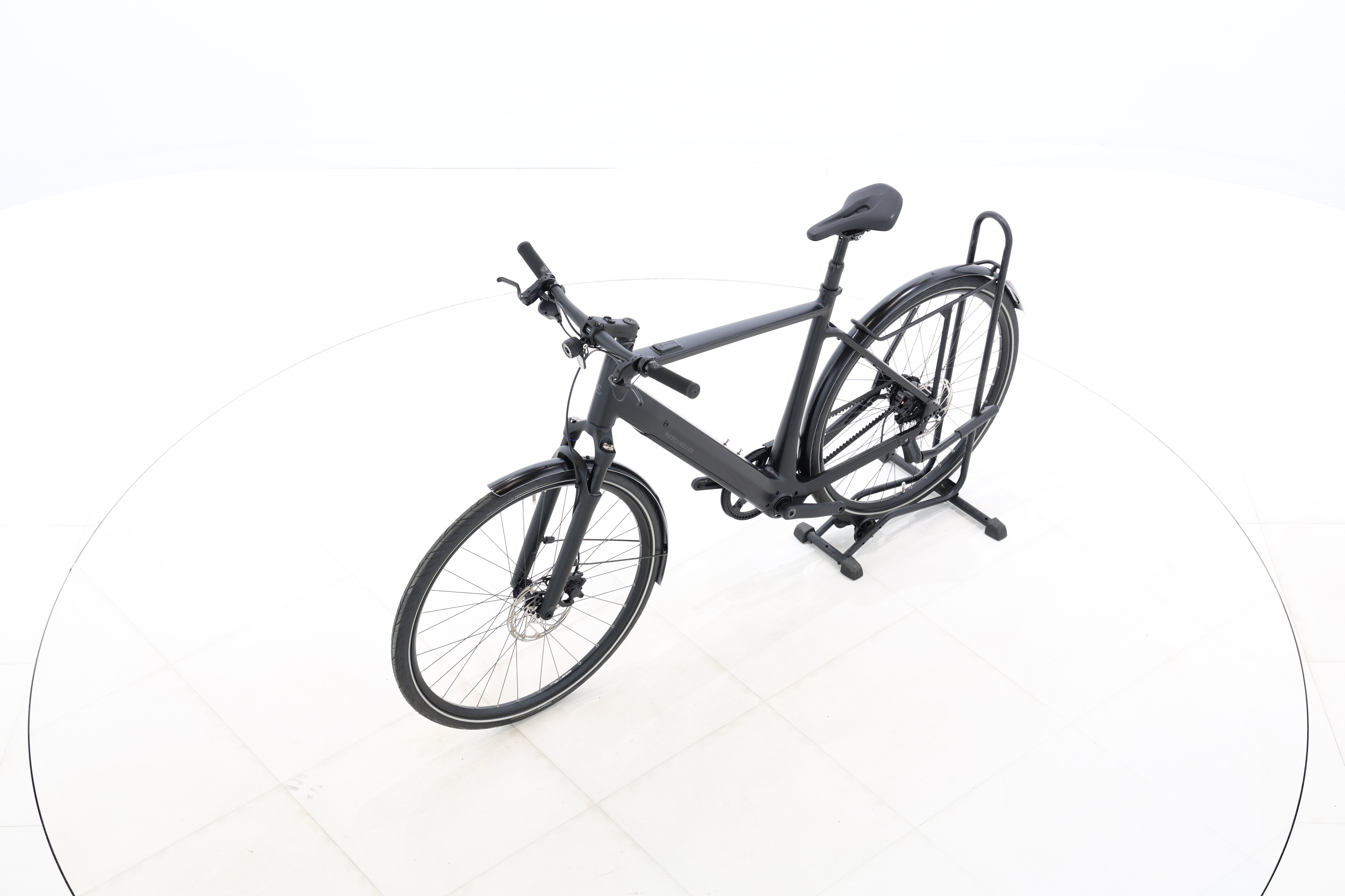 1e761867-9c8c-4852-b5b9-7e0b83bd73b8