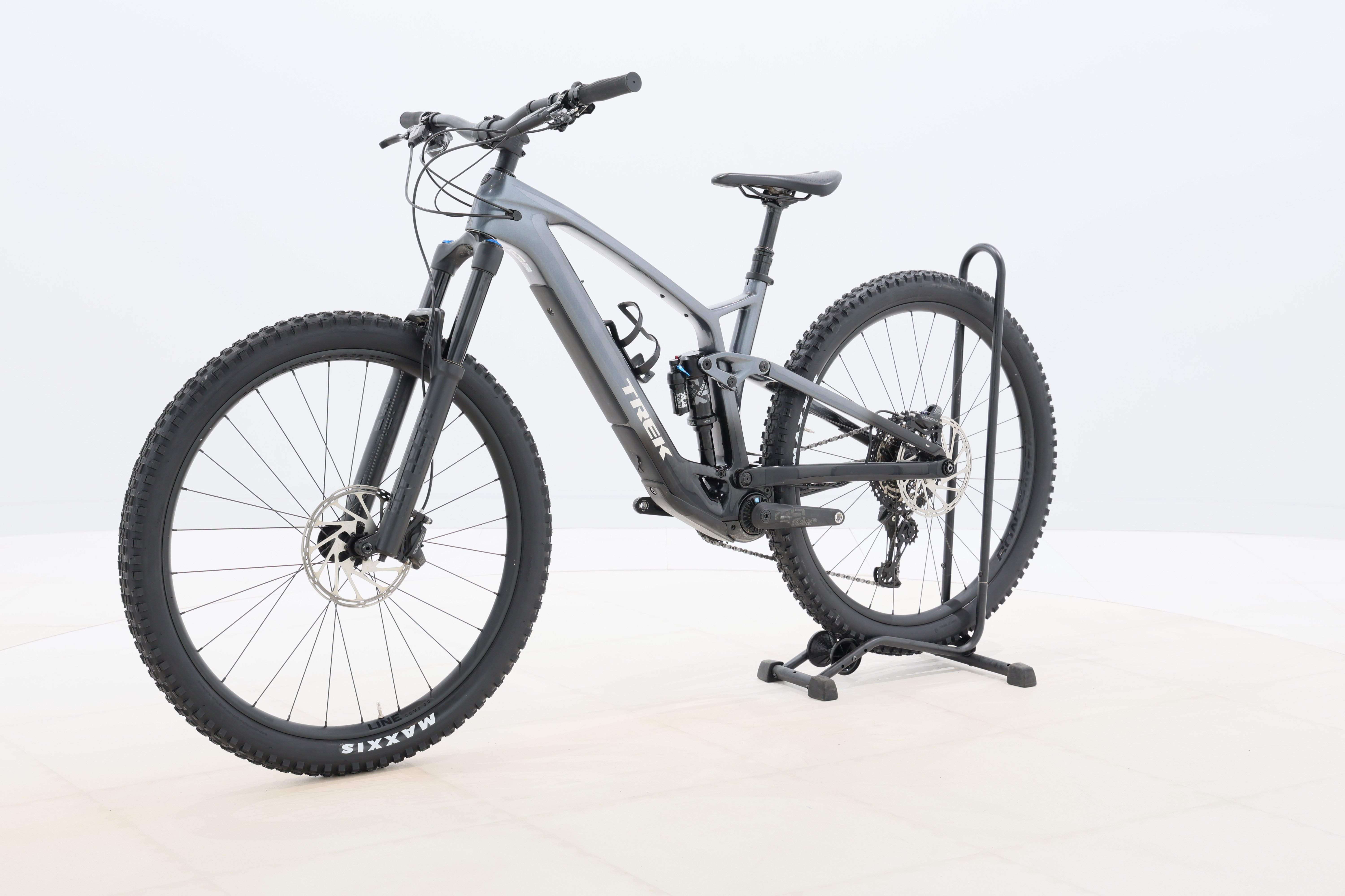 19cf7908-1cba-4f45-a40a-ed7fe4969f69