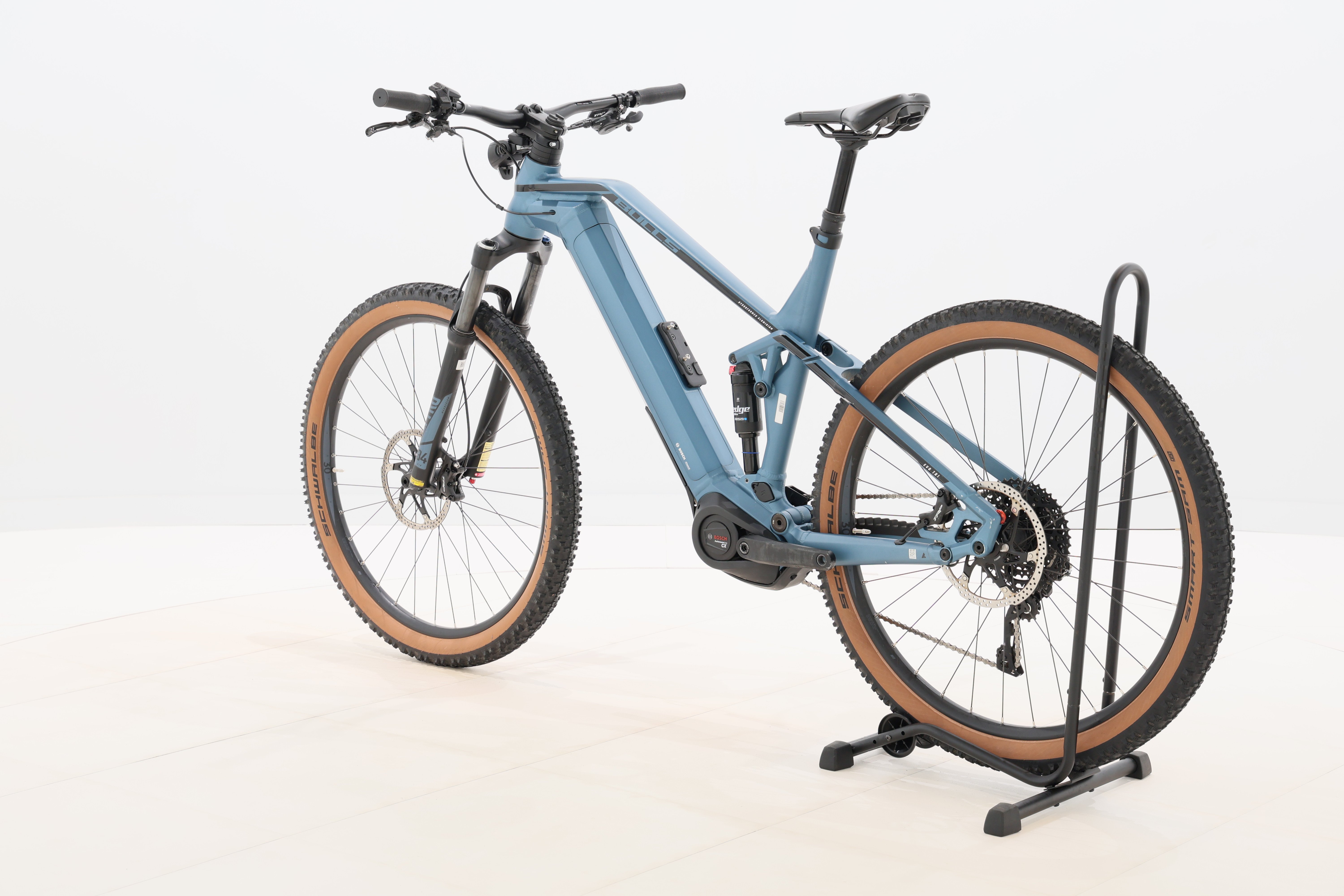 5a96bf25-ba89-4eae-b7cf-f8ebef833911