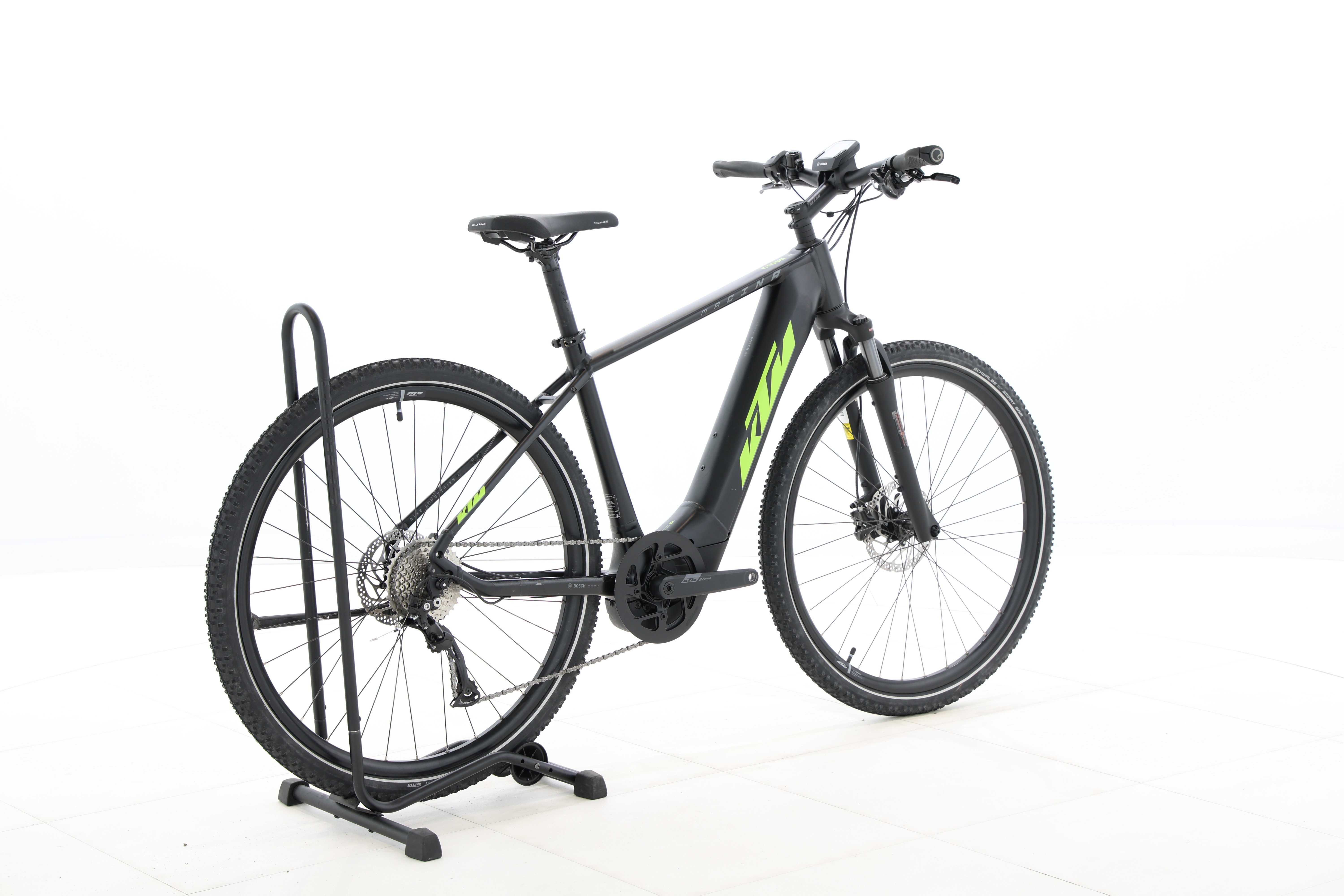 8dc92737-84c1-438d-b9b2-60f32c6c306e