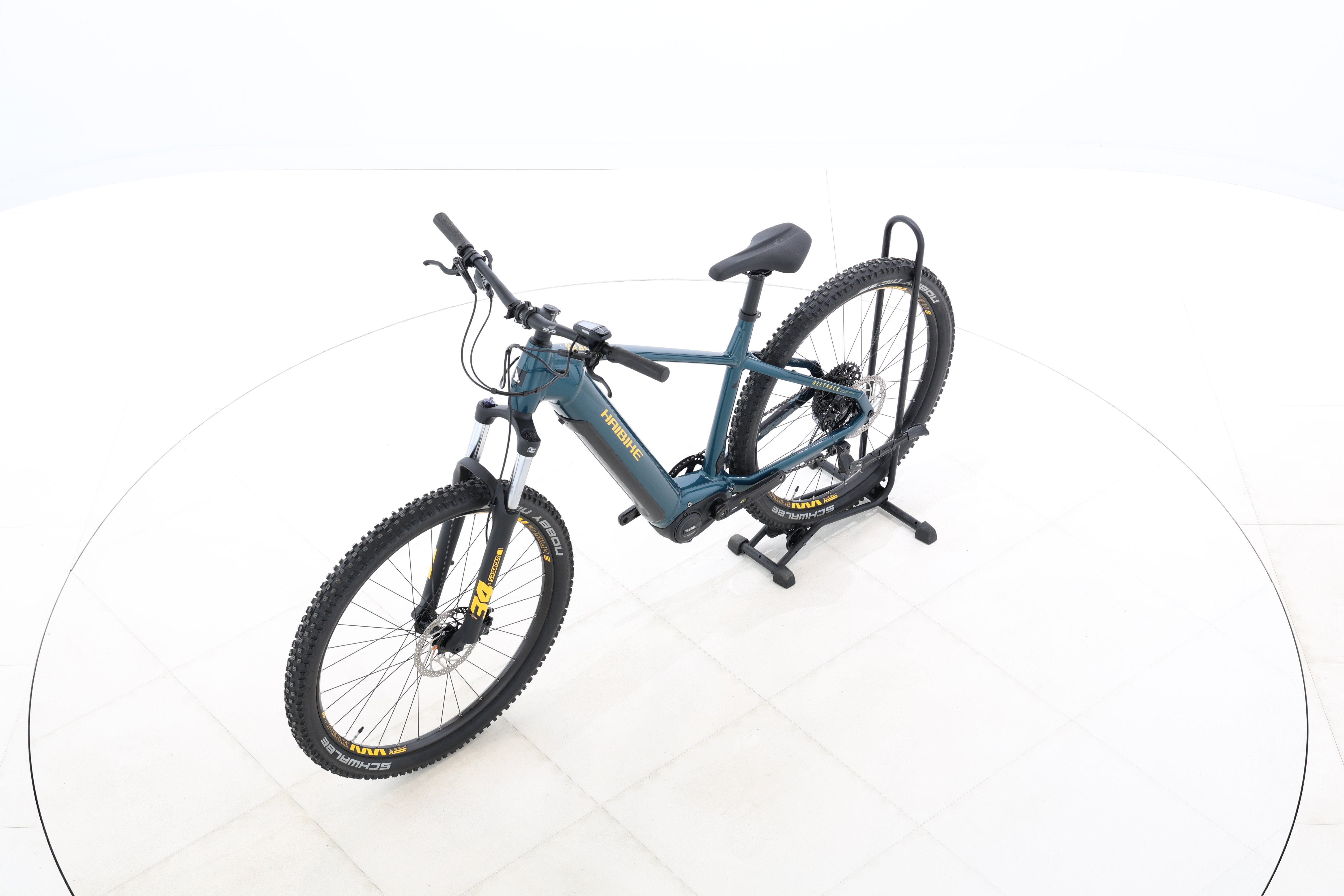 b1b7a52c-e1b8-4298-aef9-47538ac69a97