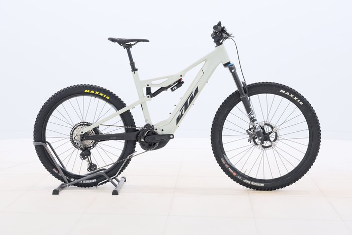 Ktm MACINA KAPOHO 7972 2023