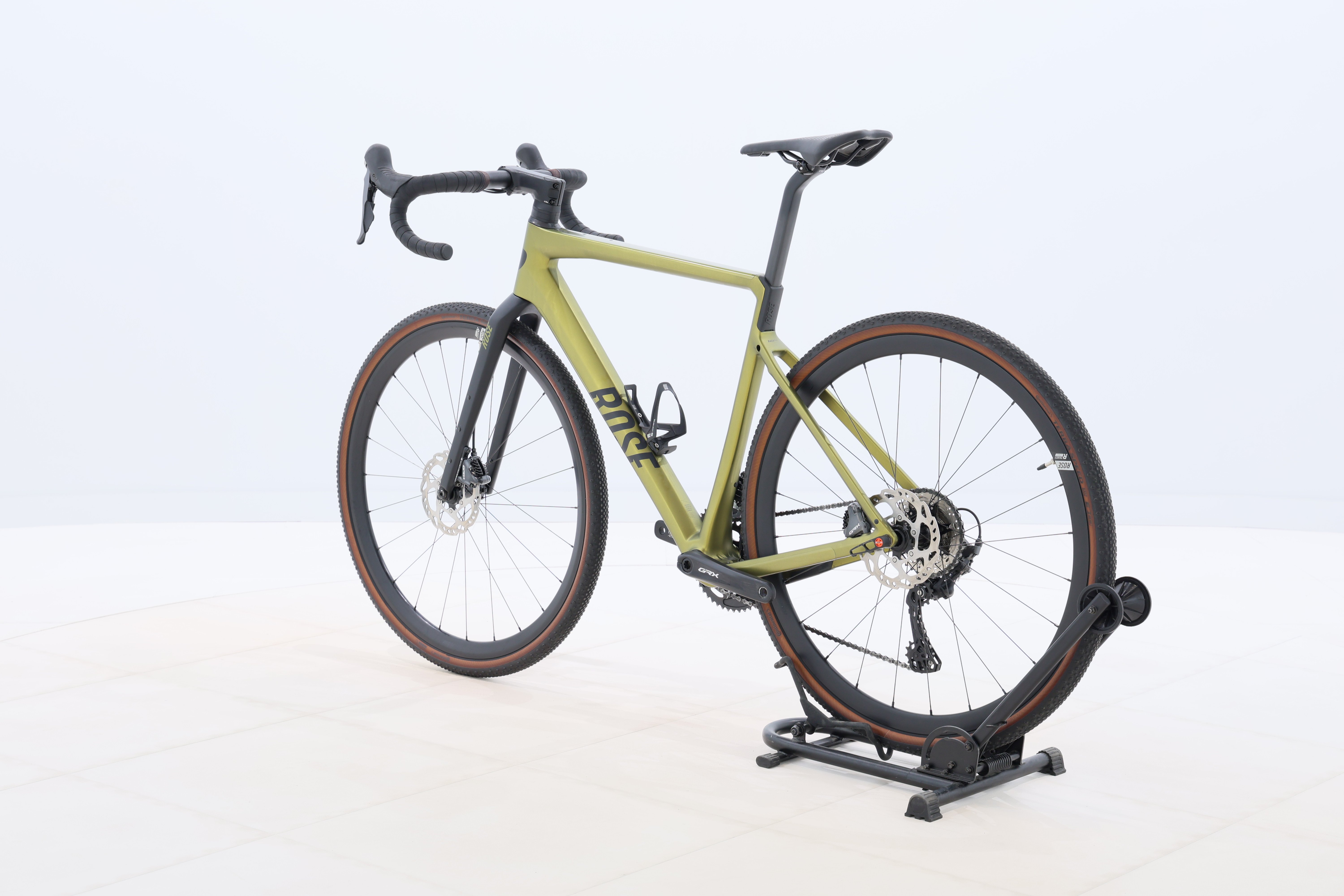 9d3c7f55-2044-46c8-94b9-c23a8c1b32a7