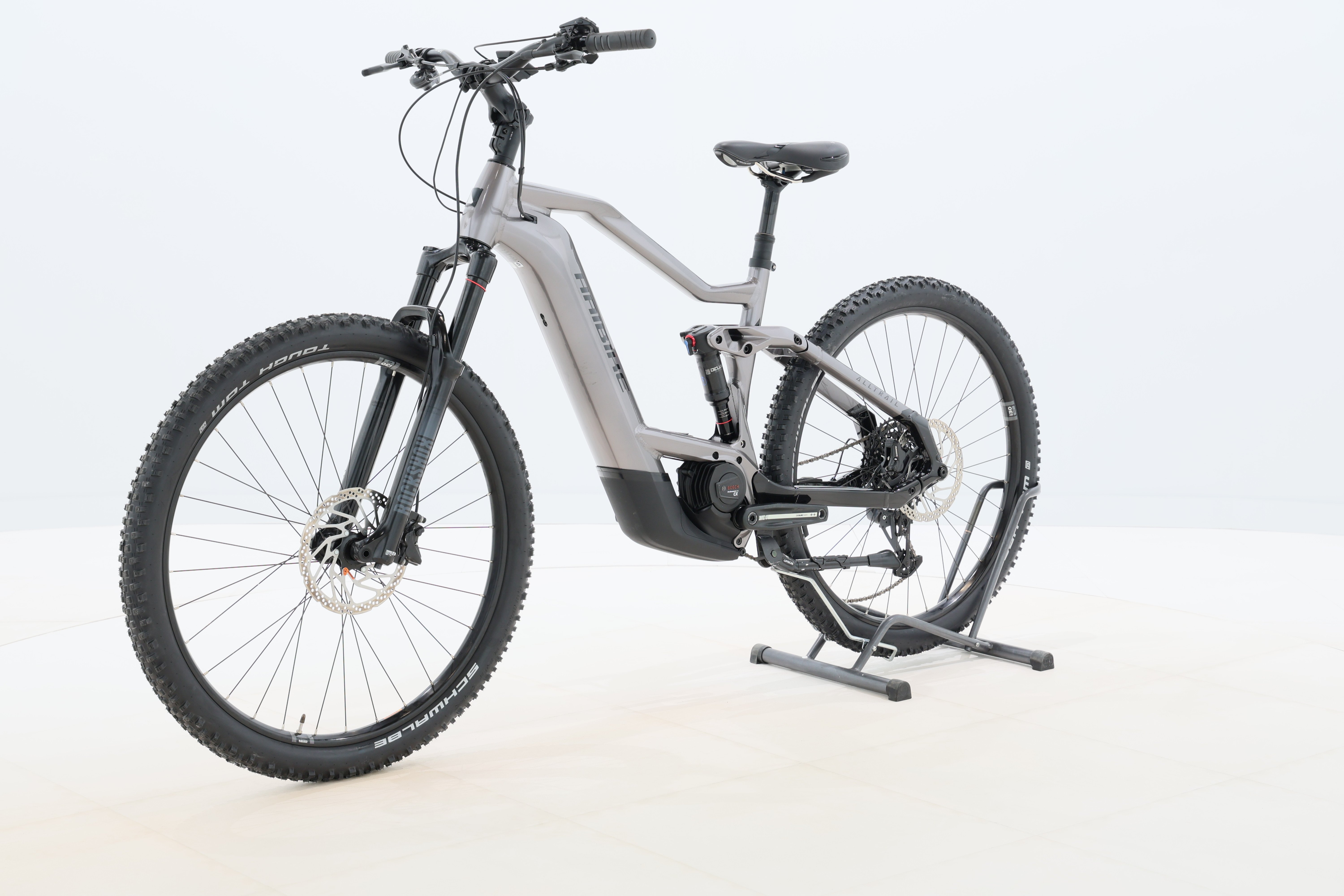 9eedf3c3-f2e3-4bd3-a17f-3e4ef5a0efa2