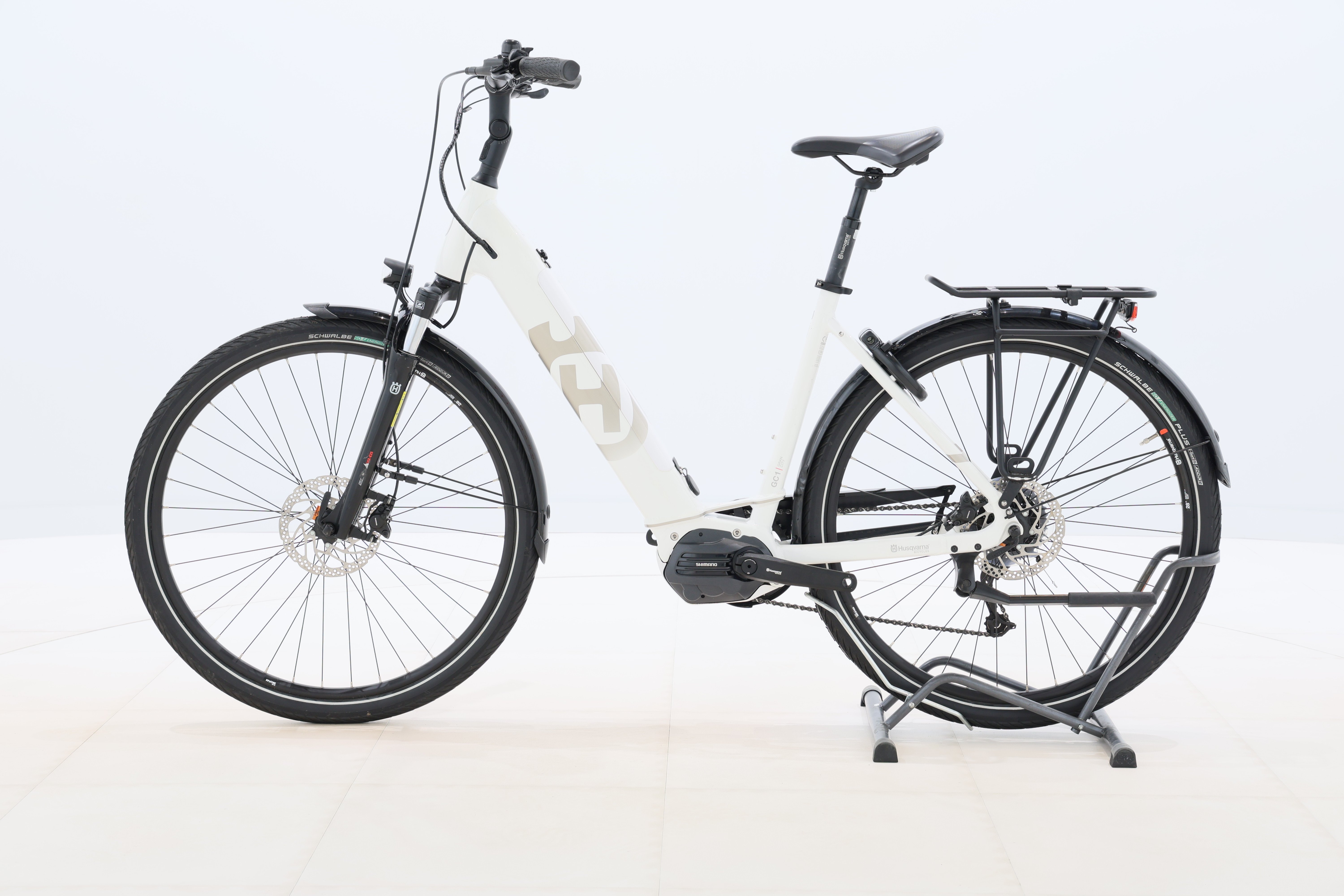 17445738-ffe3-4671-b697-e3b5bc2f55dc